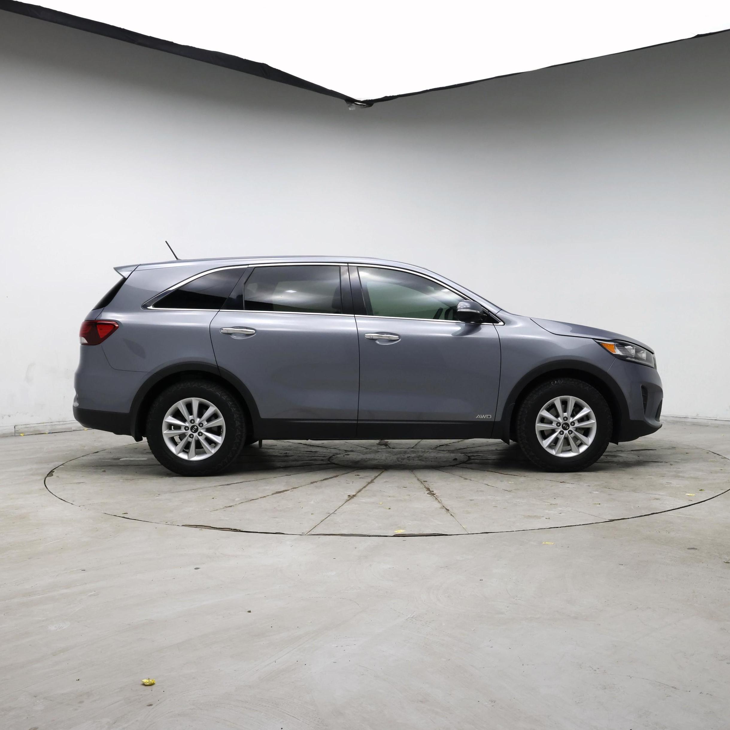 Thumbnail: 2020 Kia Sorento - 7