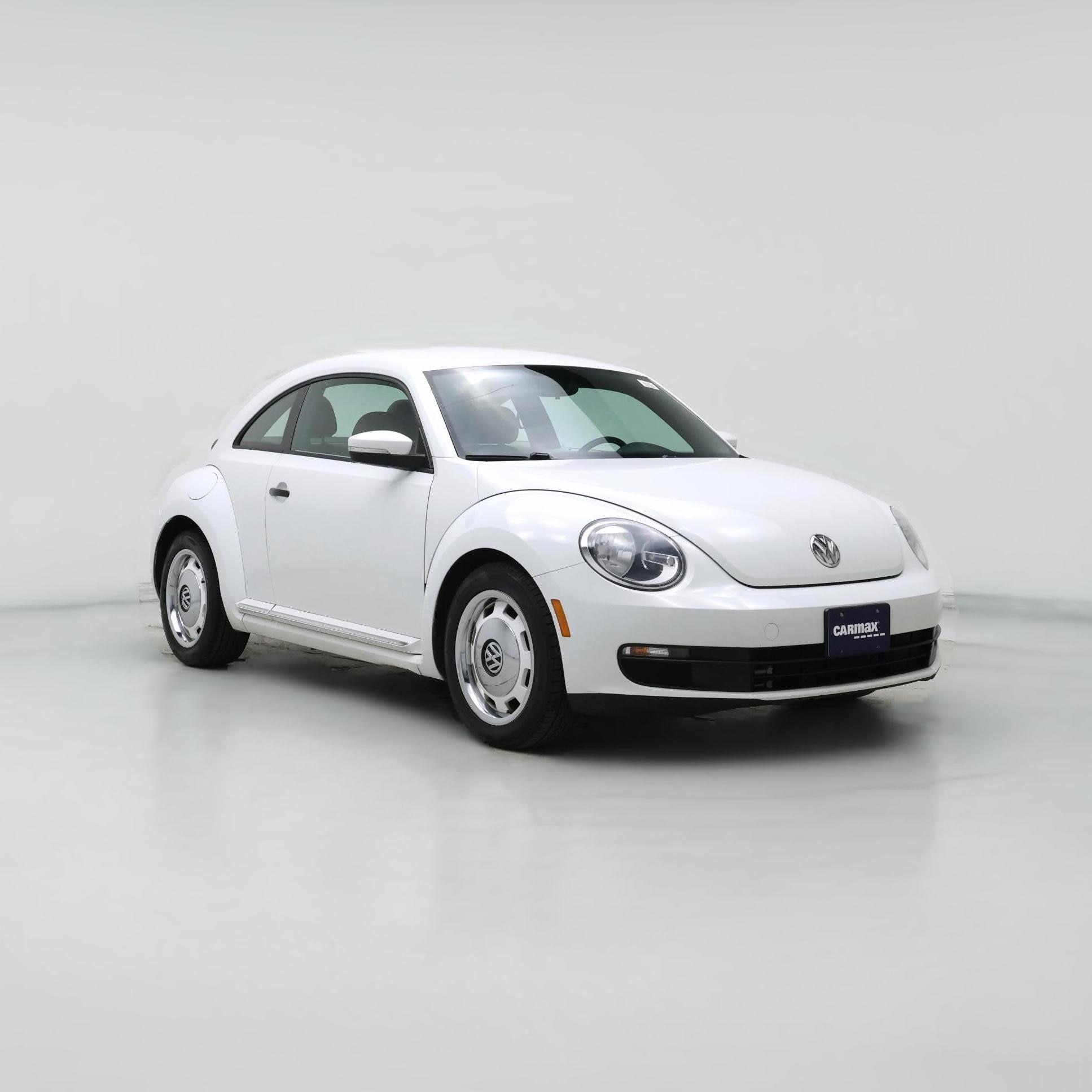 Thumbnail: 2015 Volkswagen Beetle - 1