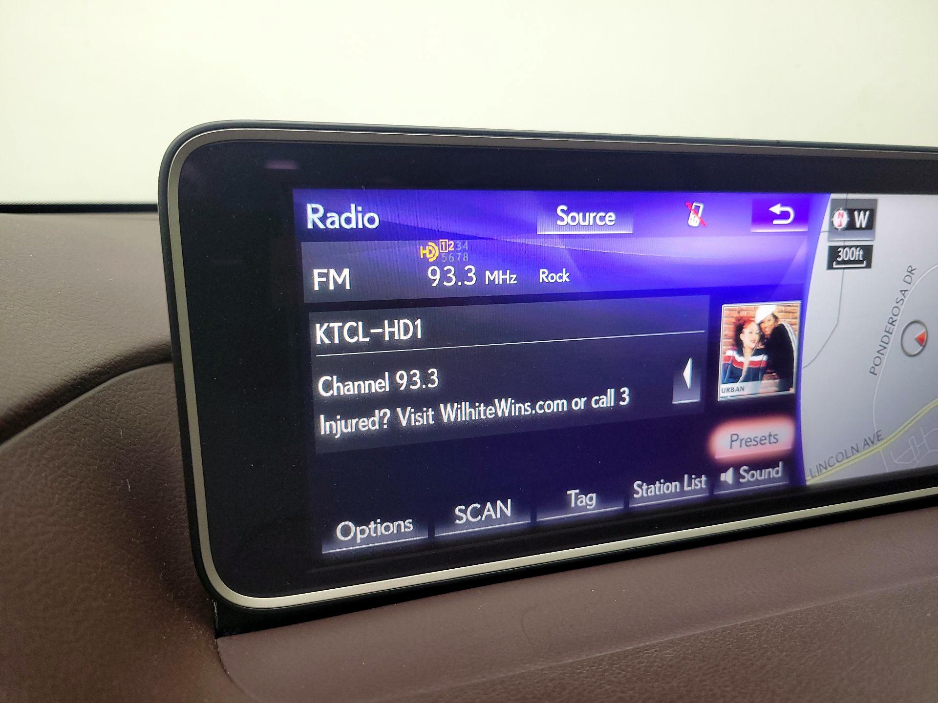 Thumbnail: 2016 Lexus RX - 16