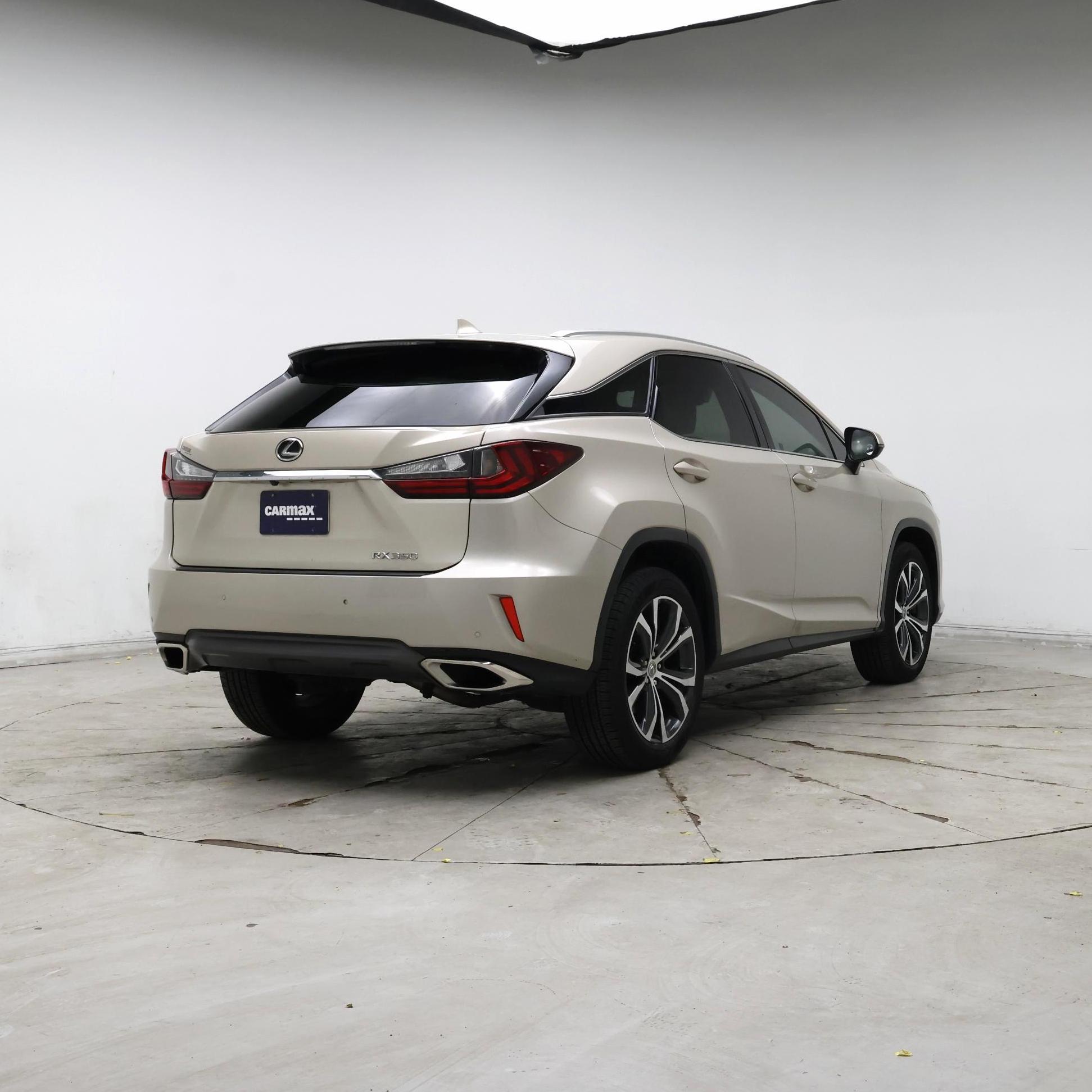 Thumbnail: 2016 Lexus RX - 8