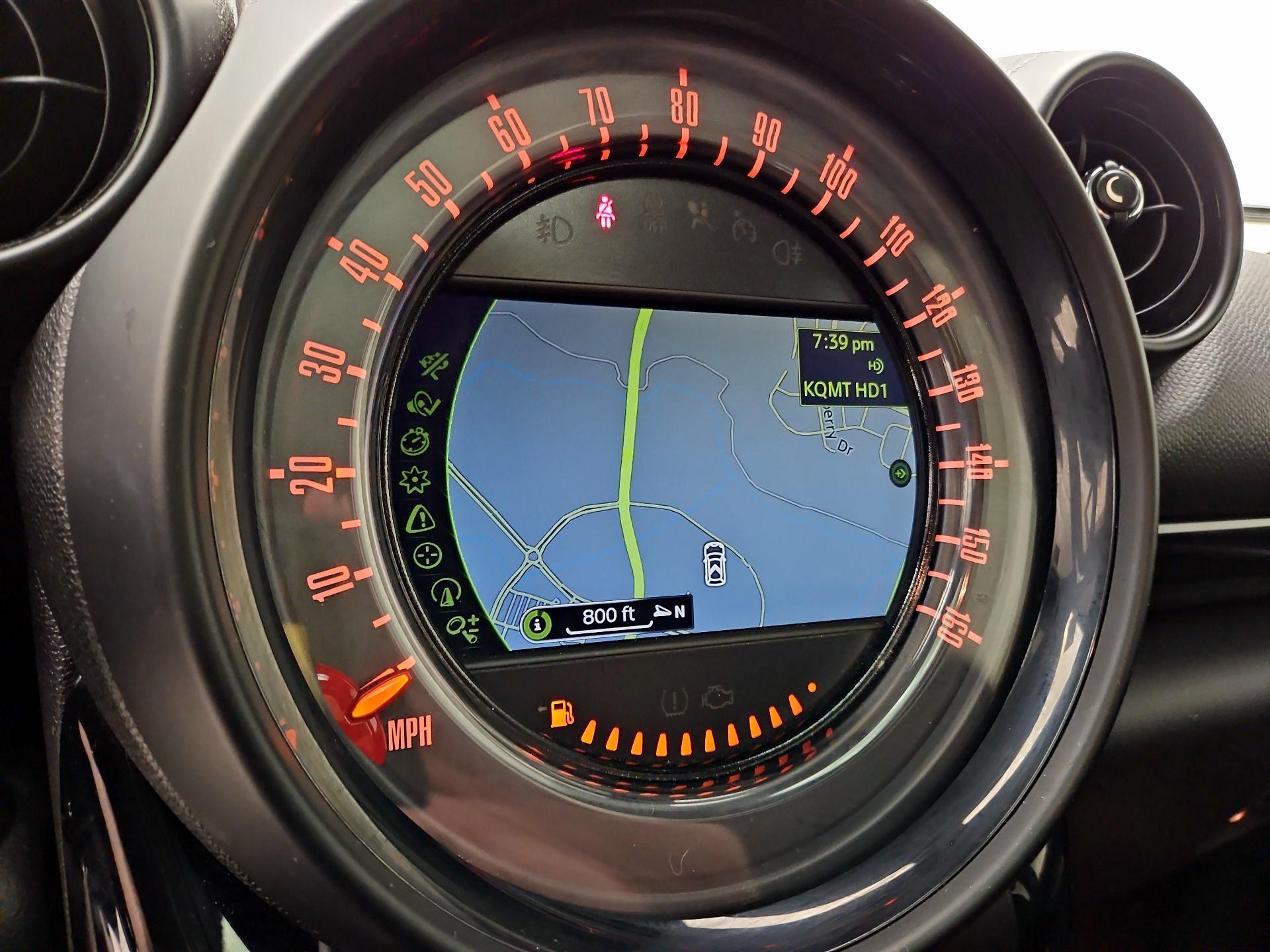 Thumbnail: 2016 MINI Cooper Countryman - 13