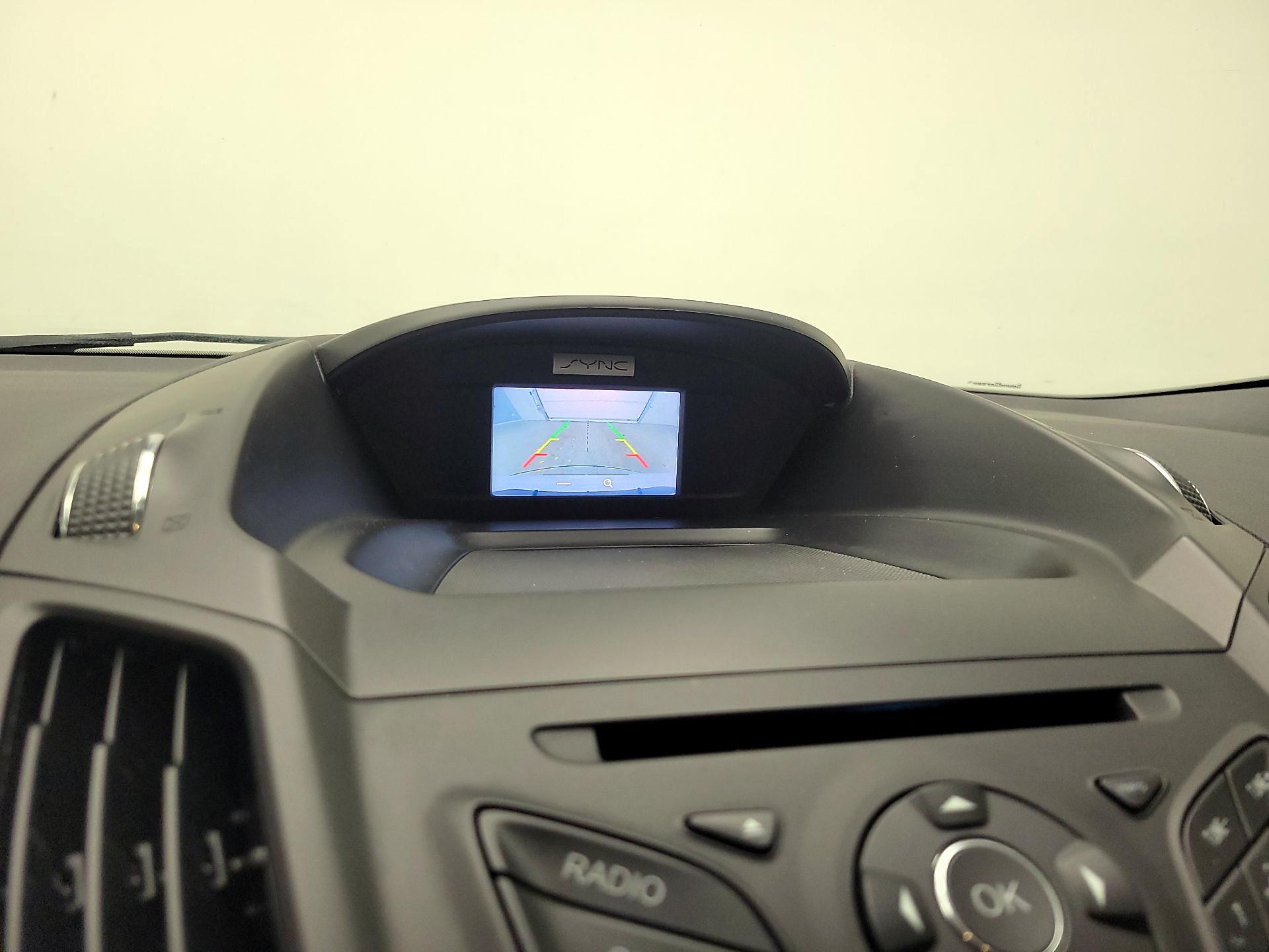 Thumbnail: 2016 Ford Escape - 14