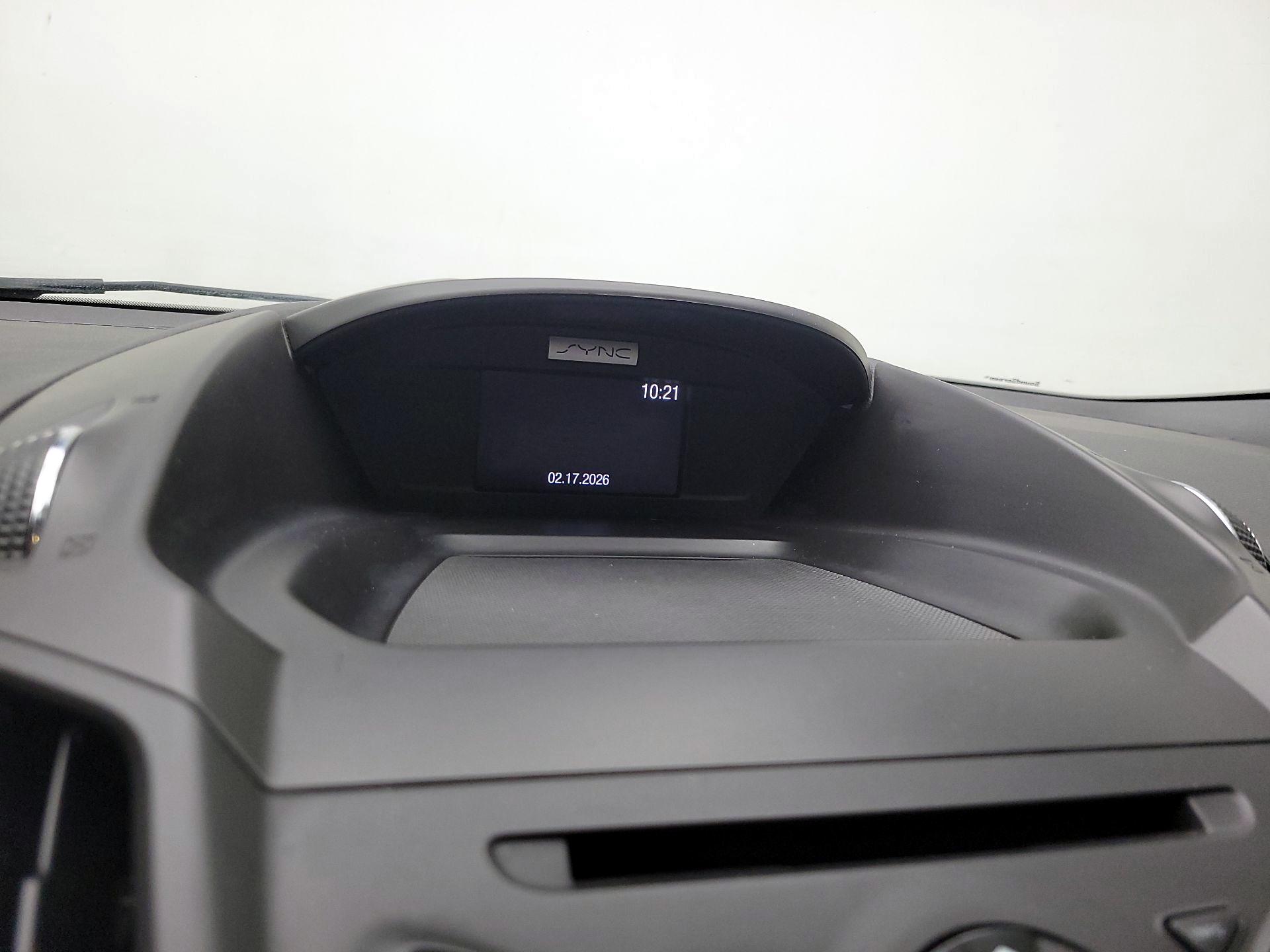 Thumbnail: 2016 Ford Escape - 15