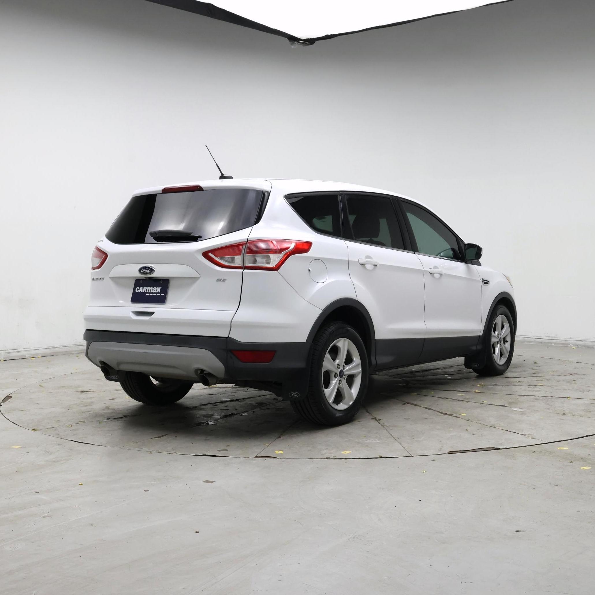 Thumbnail: 2016 Ford Escape - 8