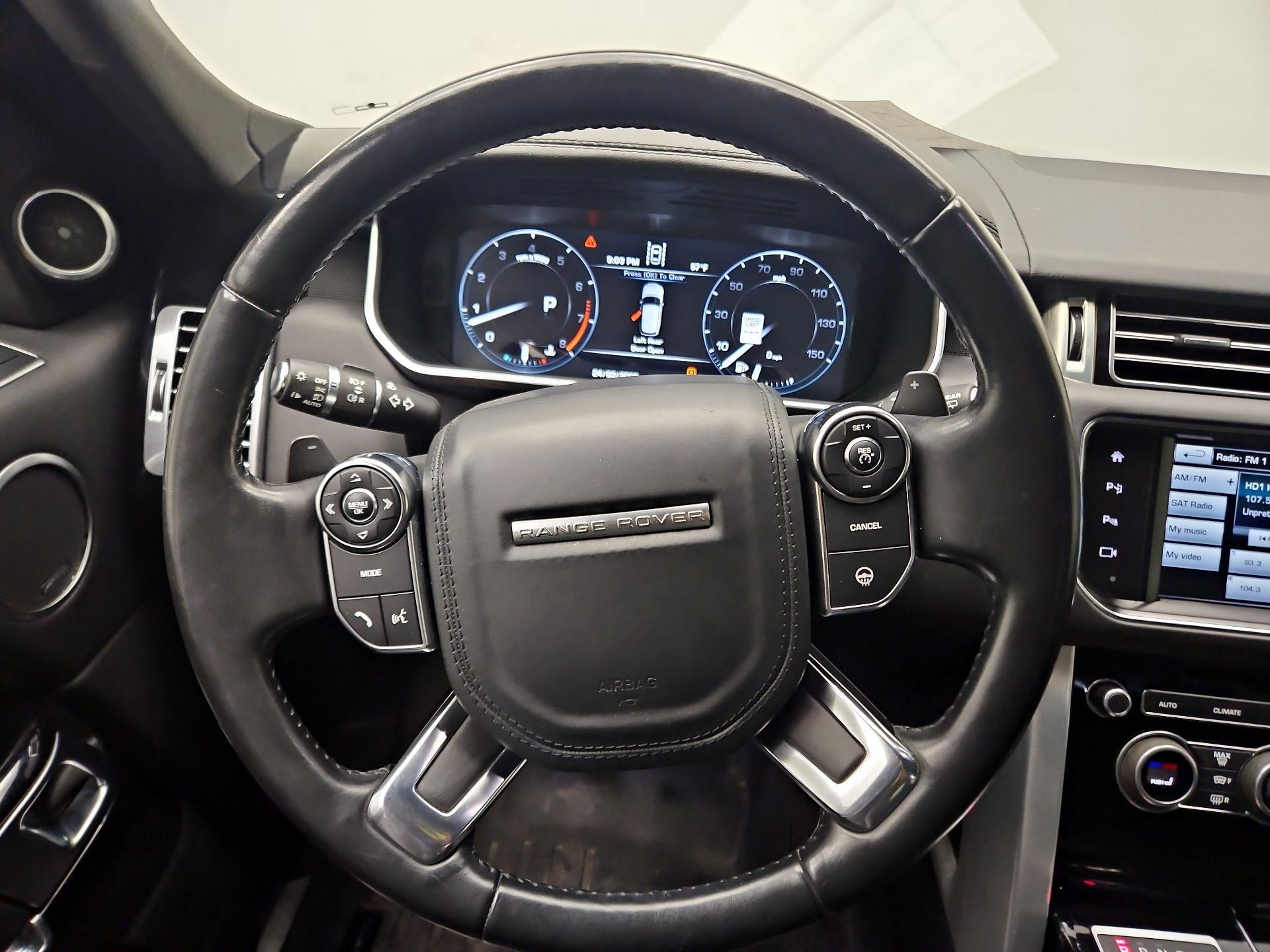 Thumbnail: 2016 Land Rover Range Rover - 10