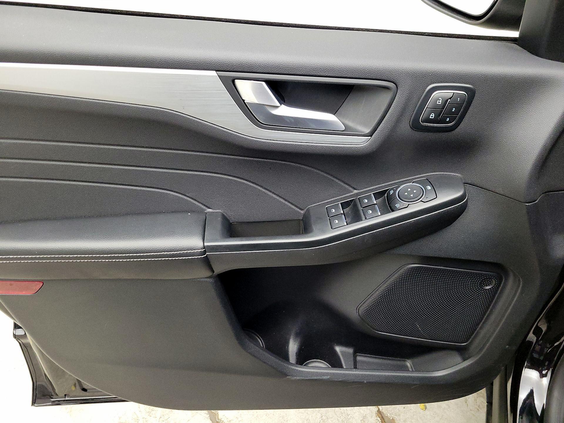 Thumbnail: 2025 Ford Escape - 12