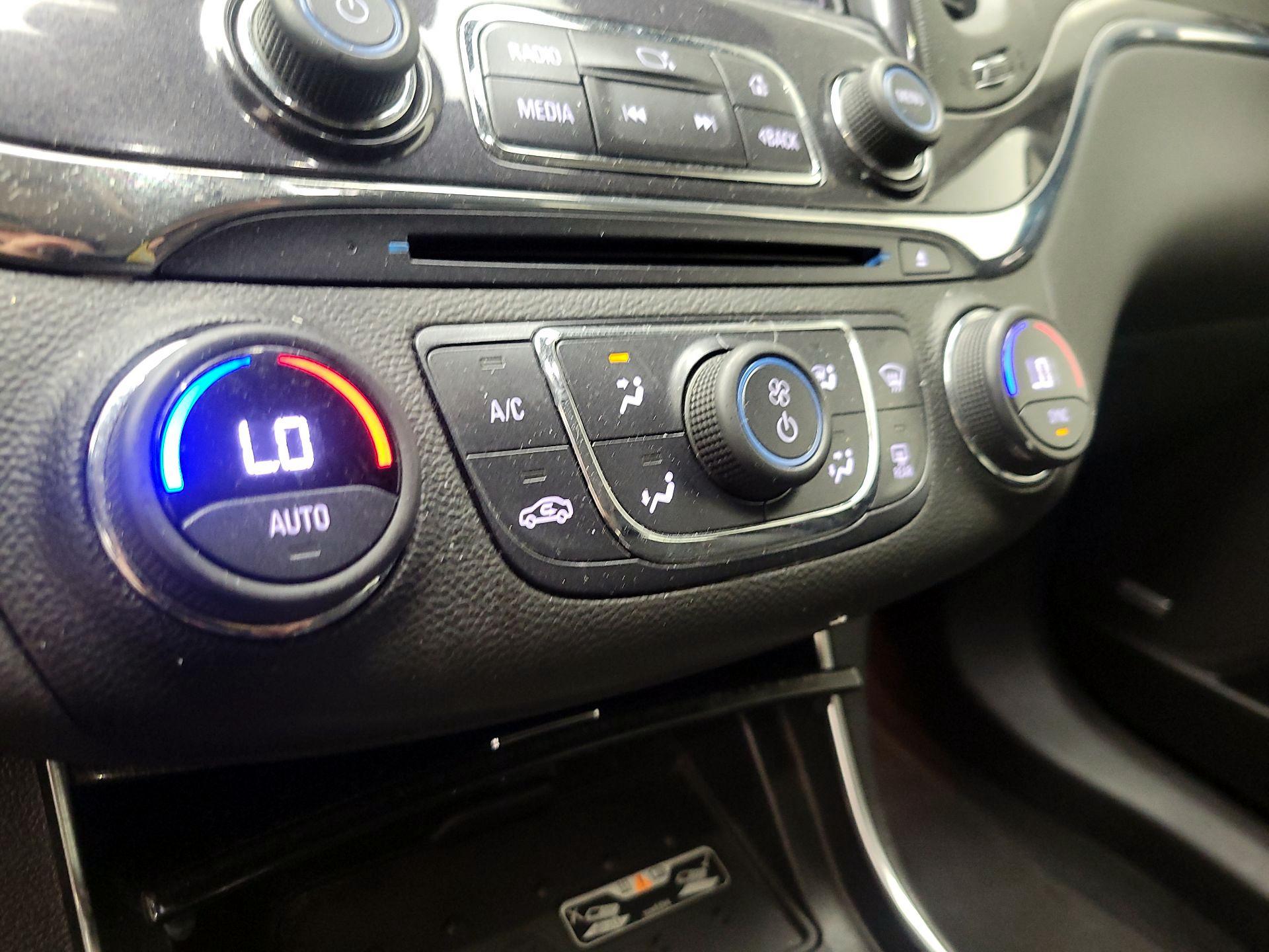 Thumbnail: 2017 Chevrolet Impala - 17