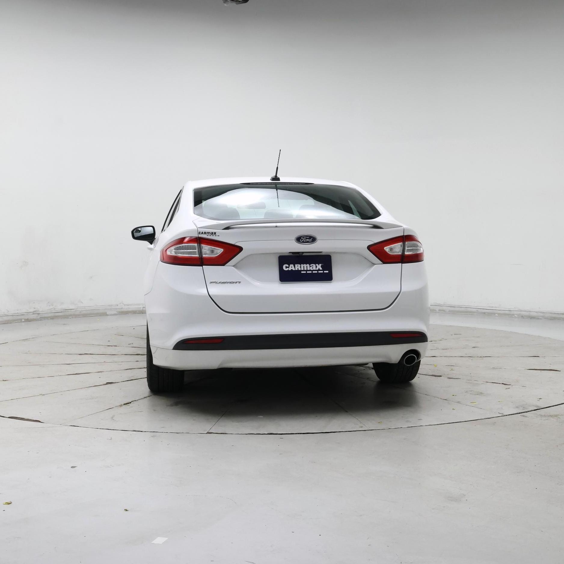 Thumbnail: 2016 Ford Fusion - 6