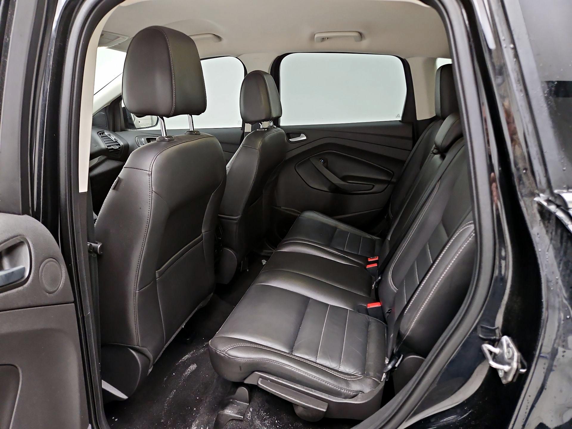 Thumbnail: 2016 Ford Escape - 20