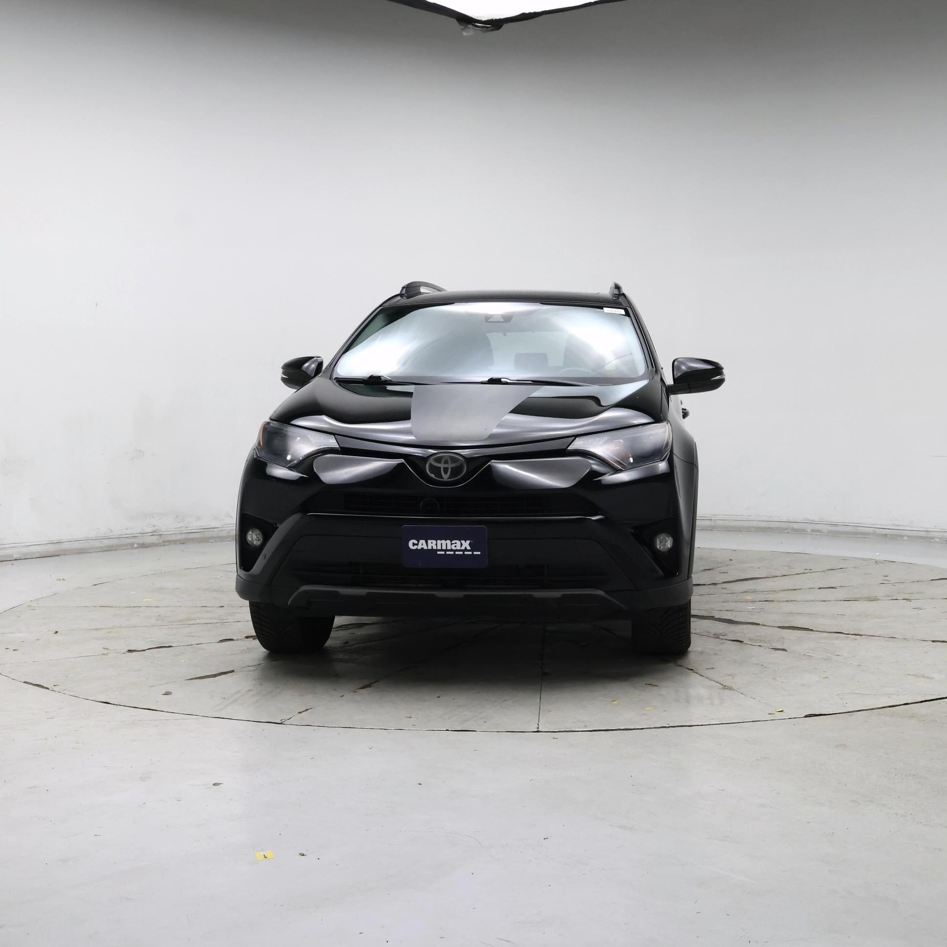 Thumbnail: 2018 Toyota RAV4 - 5