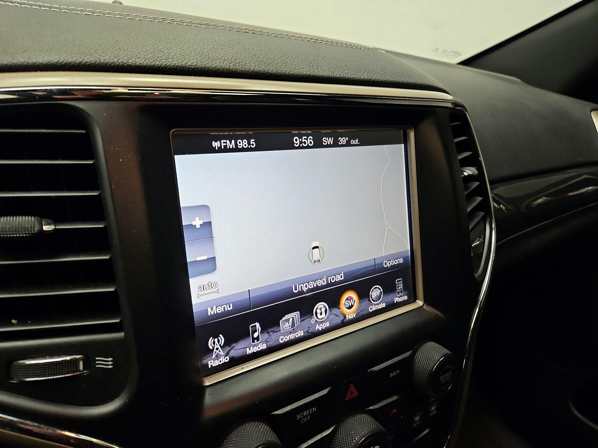 Thumbnail: 2015 Jeep Grand Cherokee - 14