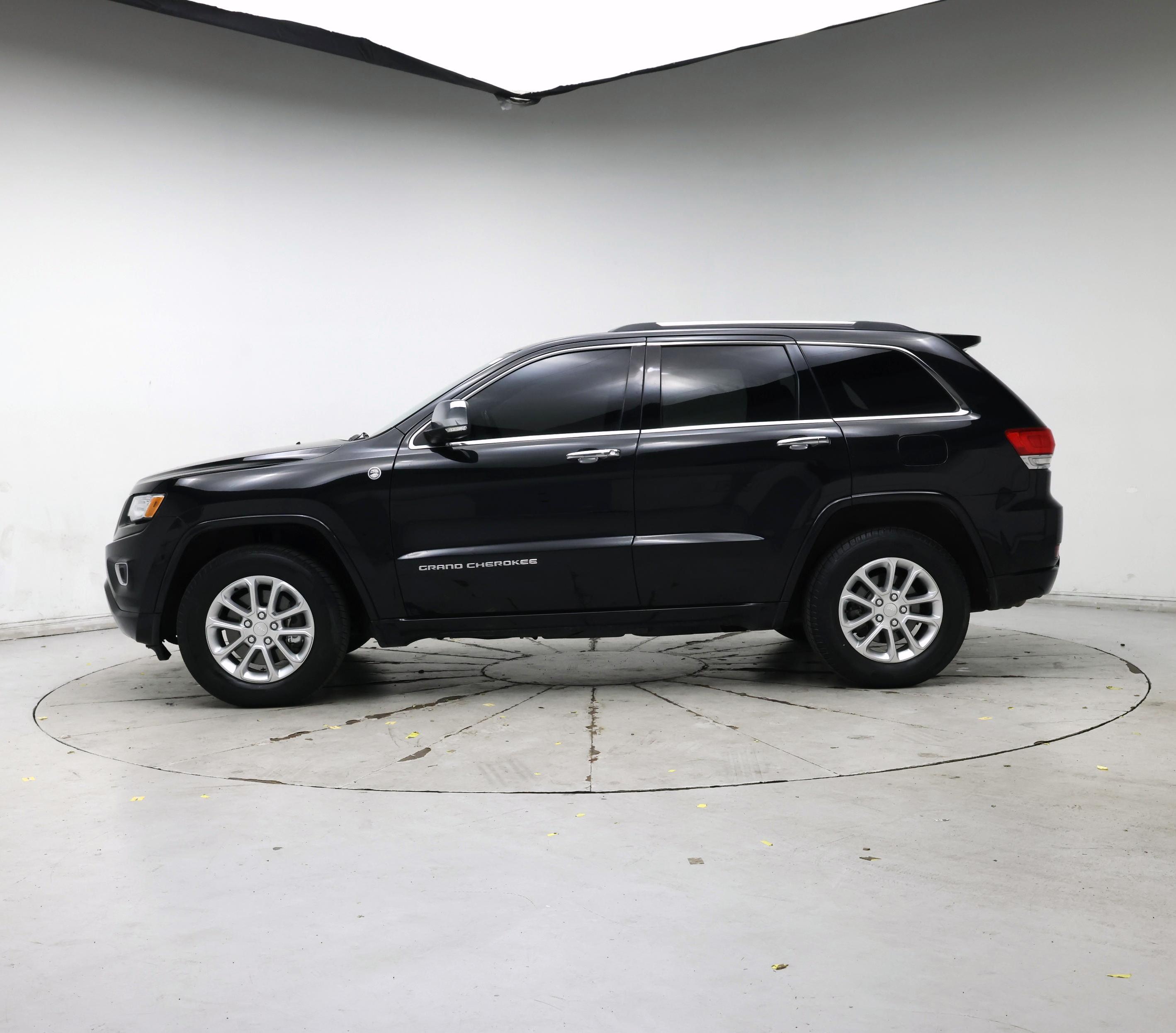 Thumbnail: 2015 Jeep Grand Cherokee - 3
