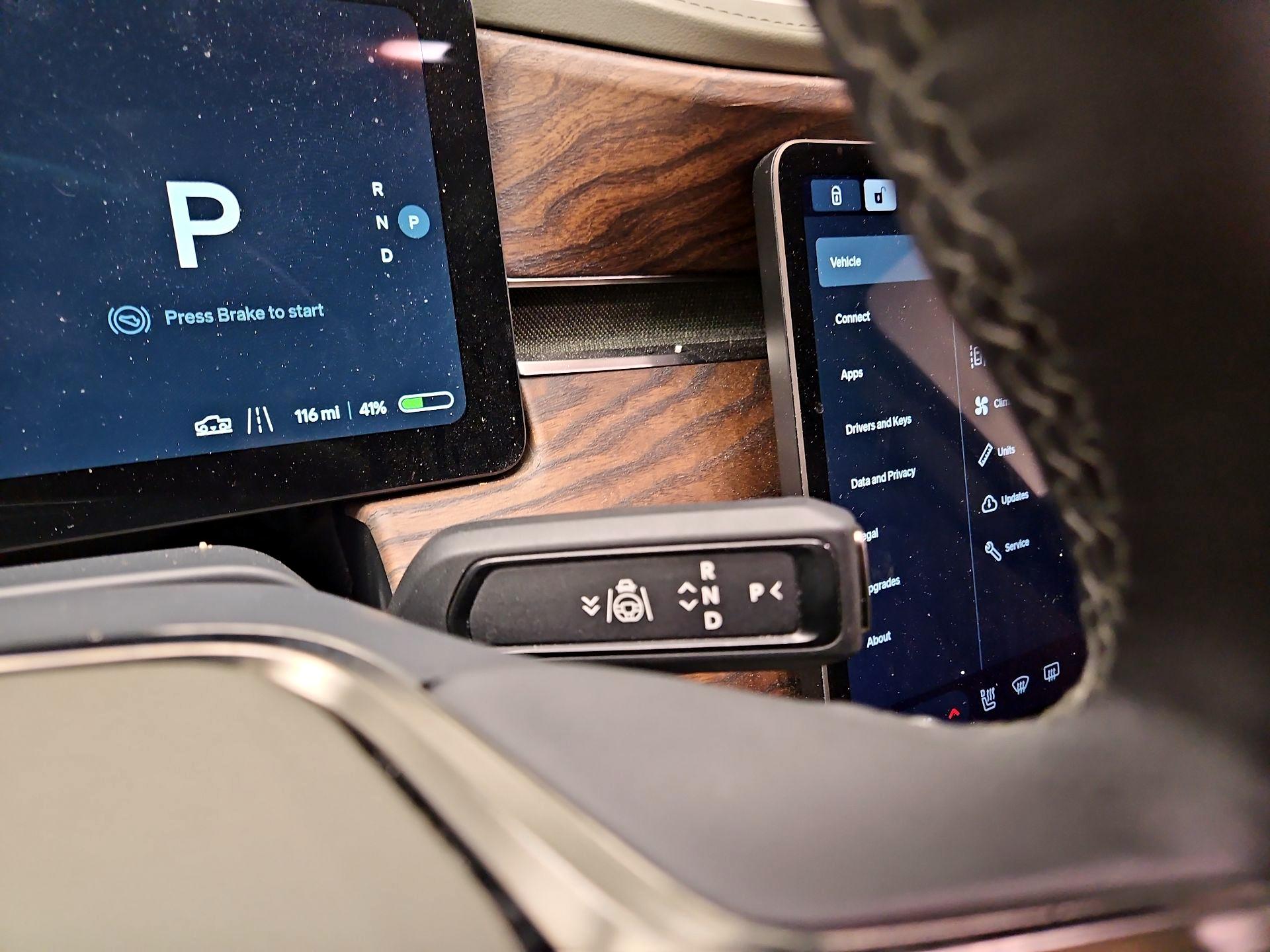 Thumbnail: 2023 Rivian R1T - 16