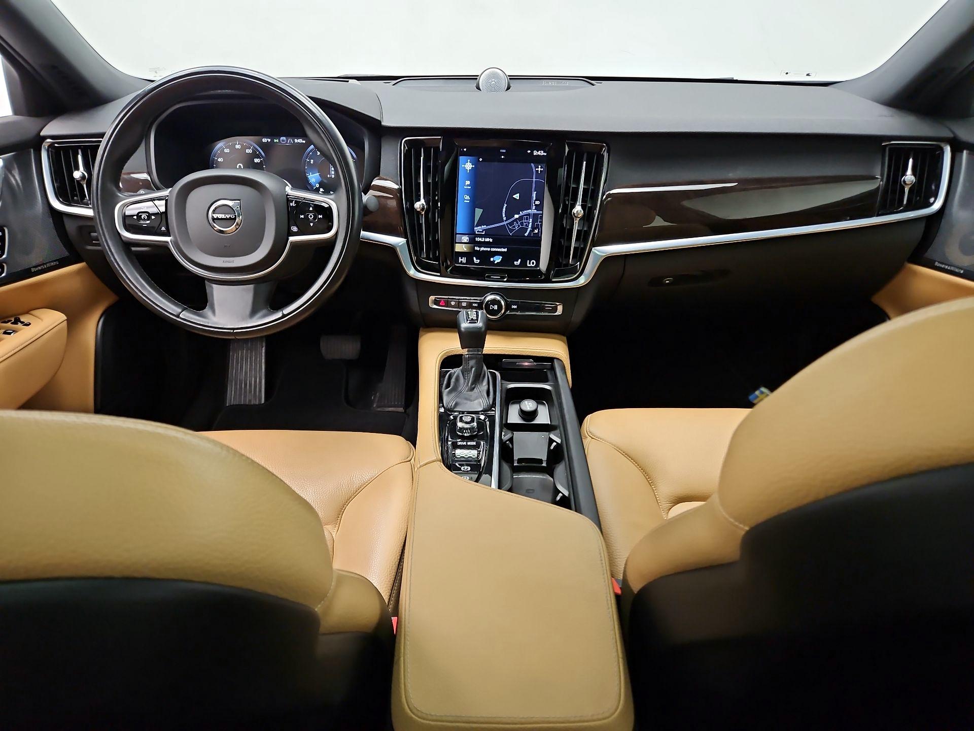 Thumbnail: 2018 Volvo S90 - 9