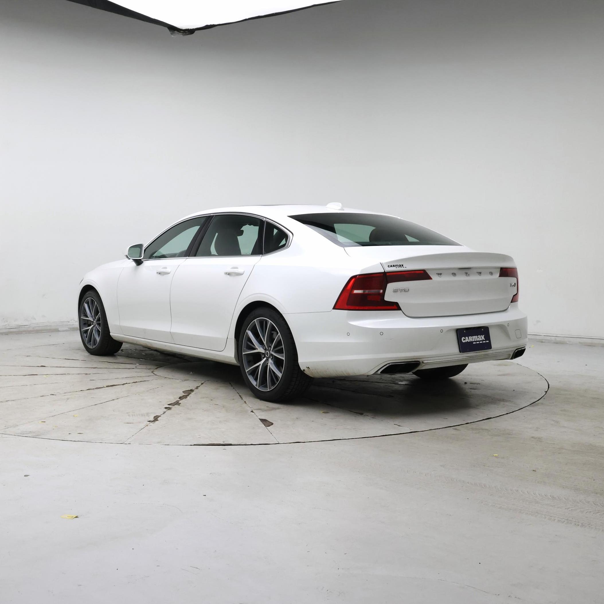 Thumbnail: 2018 Volvo S90 - 2