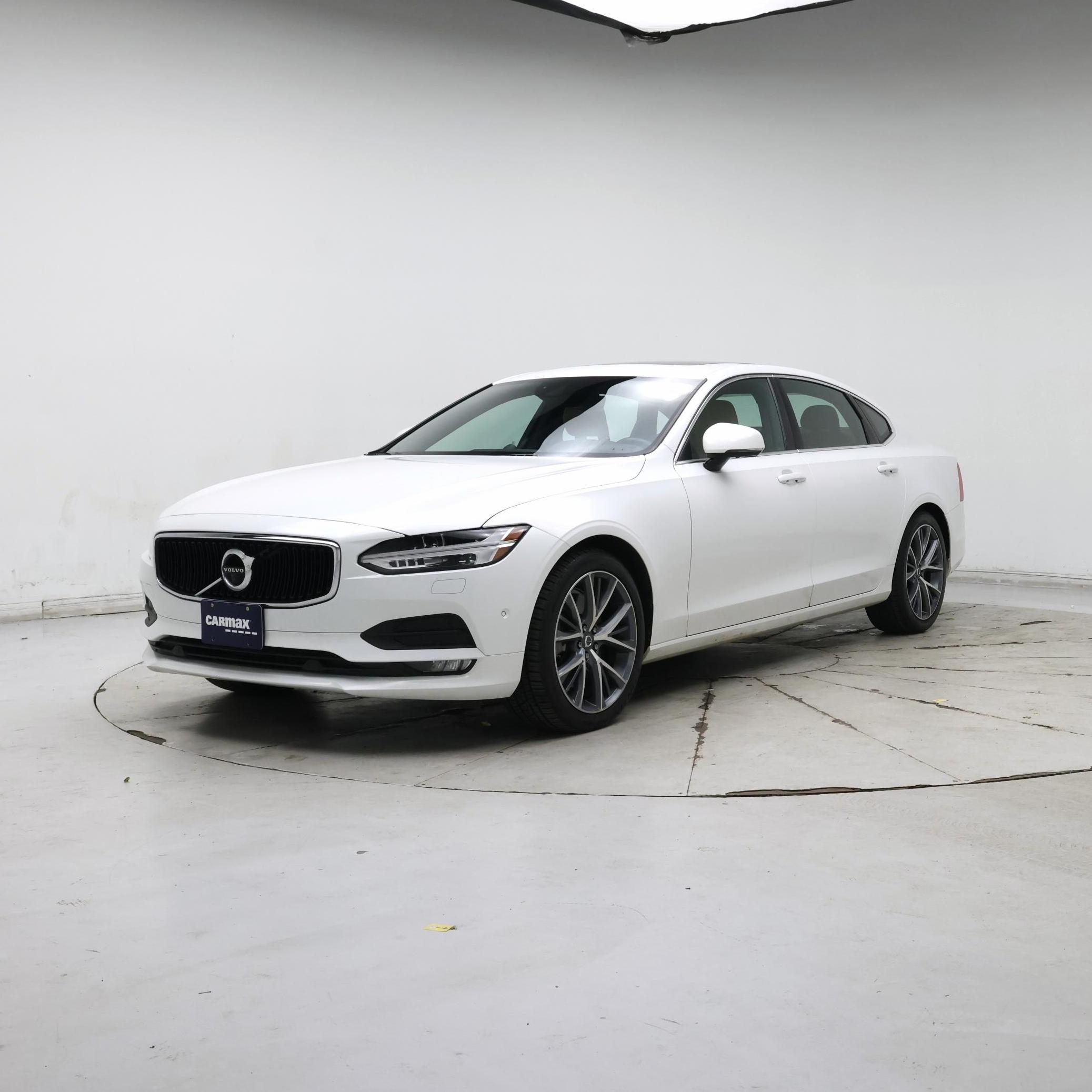 Thumbnail: 2018 Volvo S90 - 4