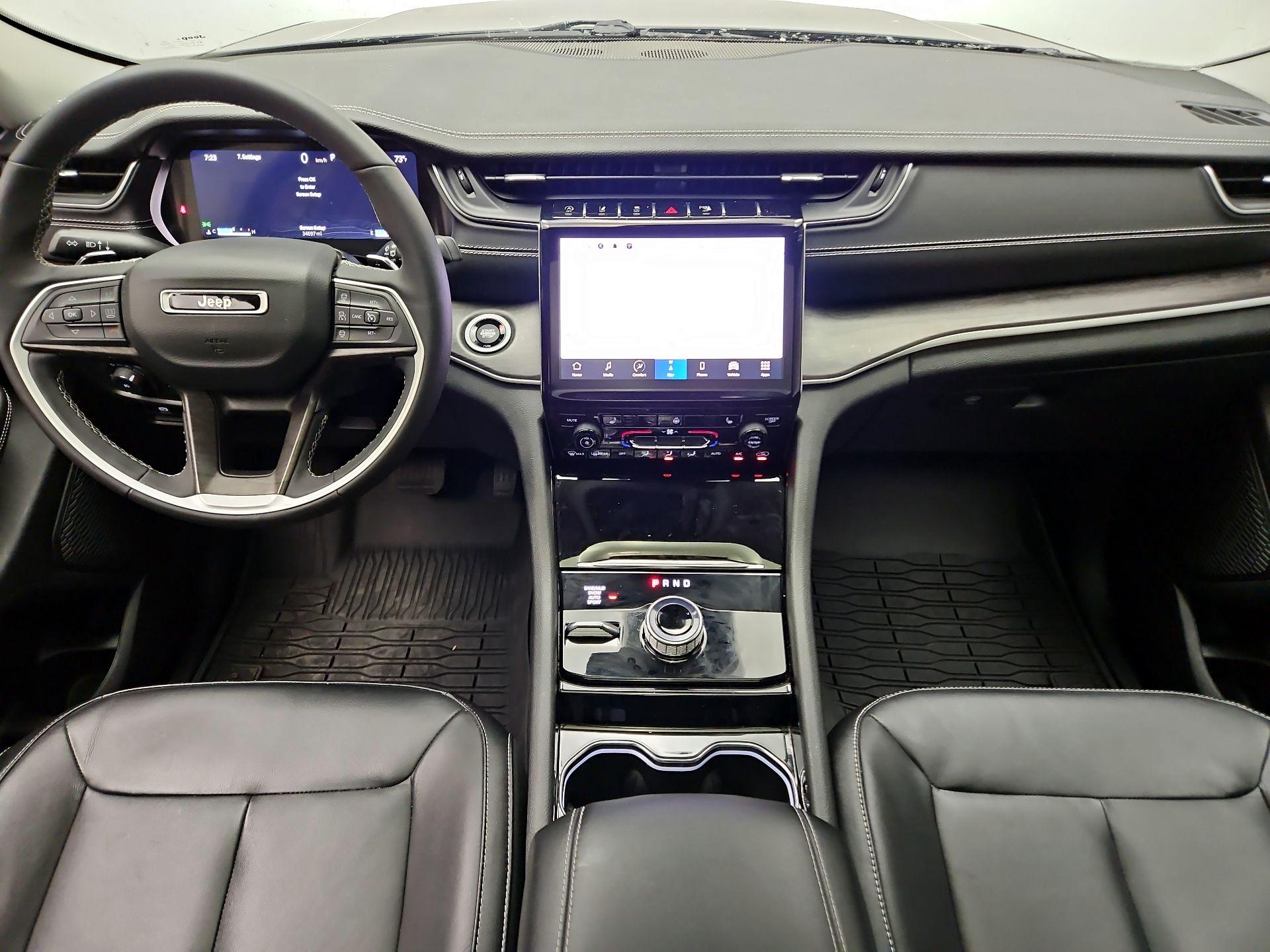 Thumbnail: 2023 Jeep Grand Cherokee - 9