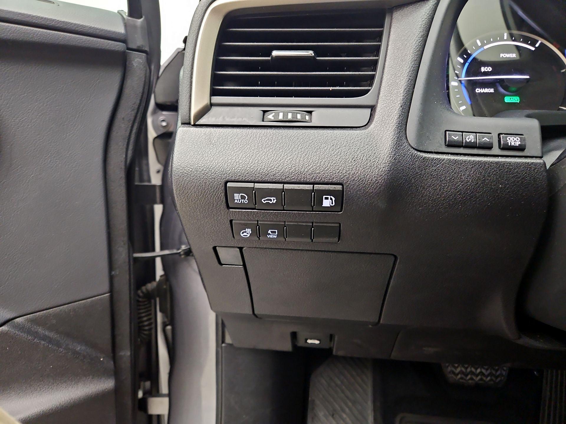 Thumbnail: 2022 Lexus RX - 13