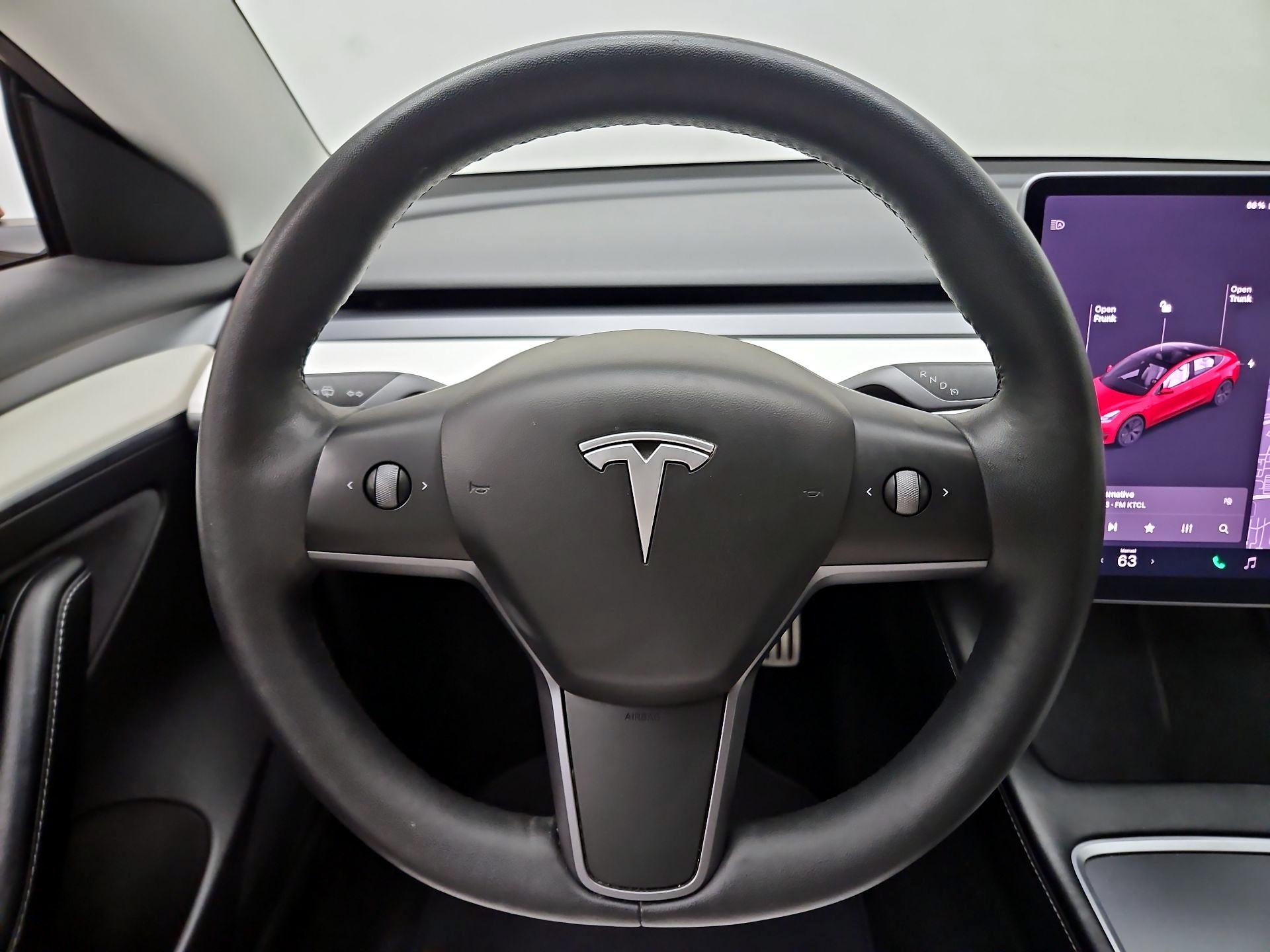 Thumbnail: 2021 Tesla Model 3 - 10