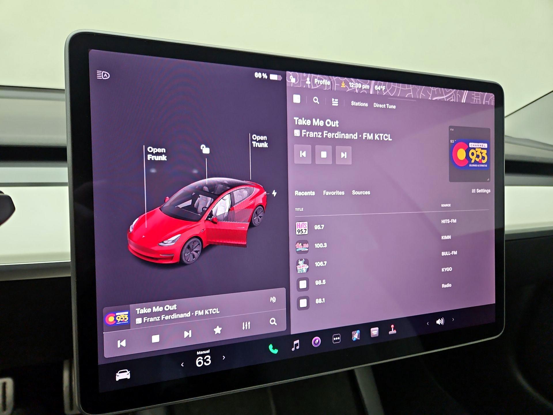 Thumbnail: 2021 Tesla Model 3 - 15