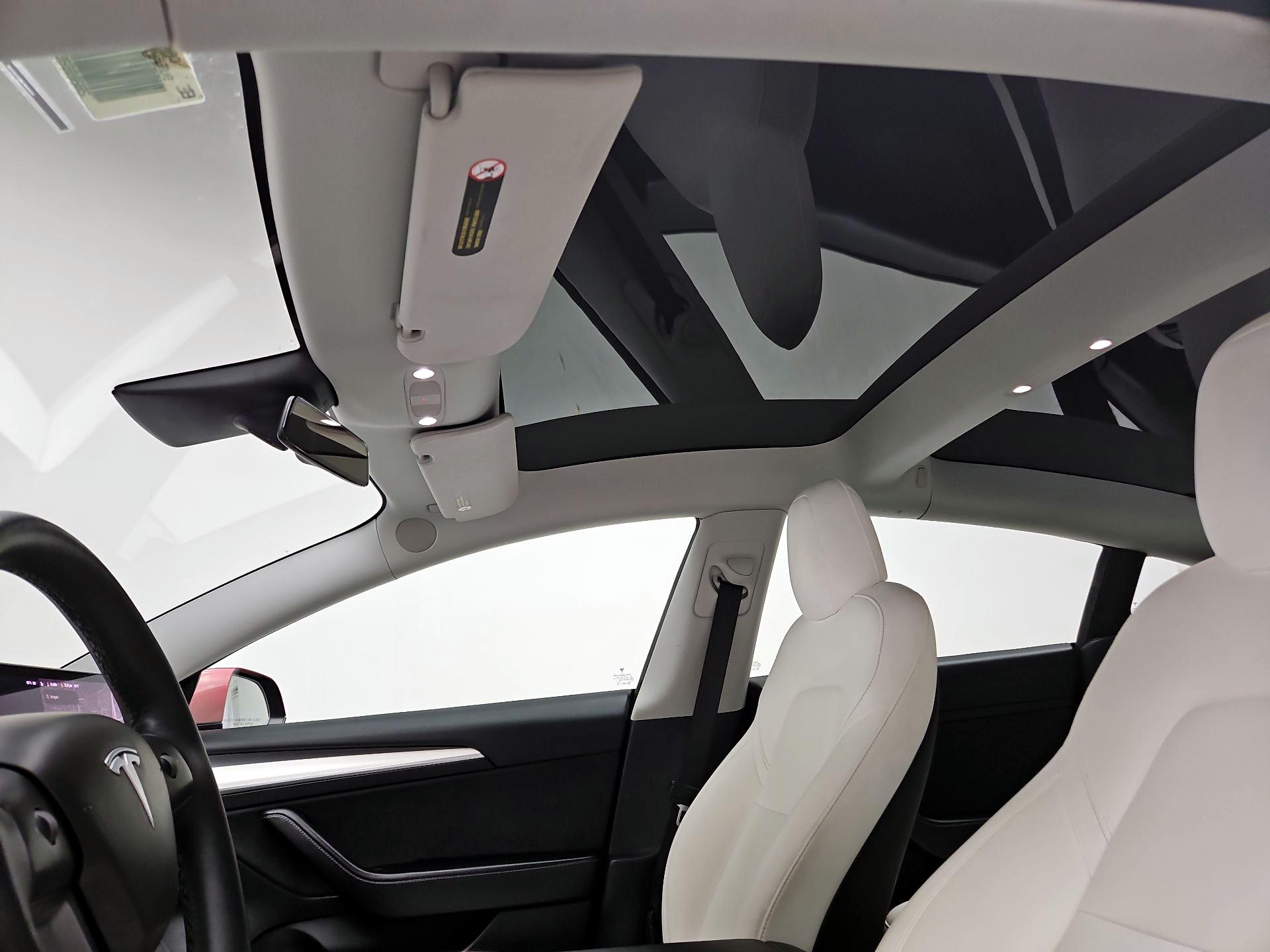 Thumbnail: 2021 Tesla Model 3 - 18