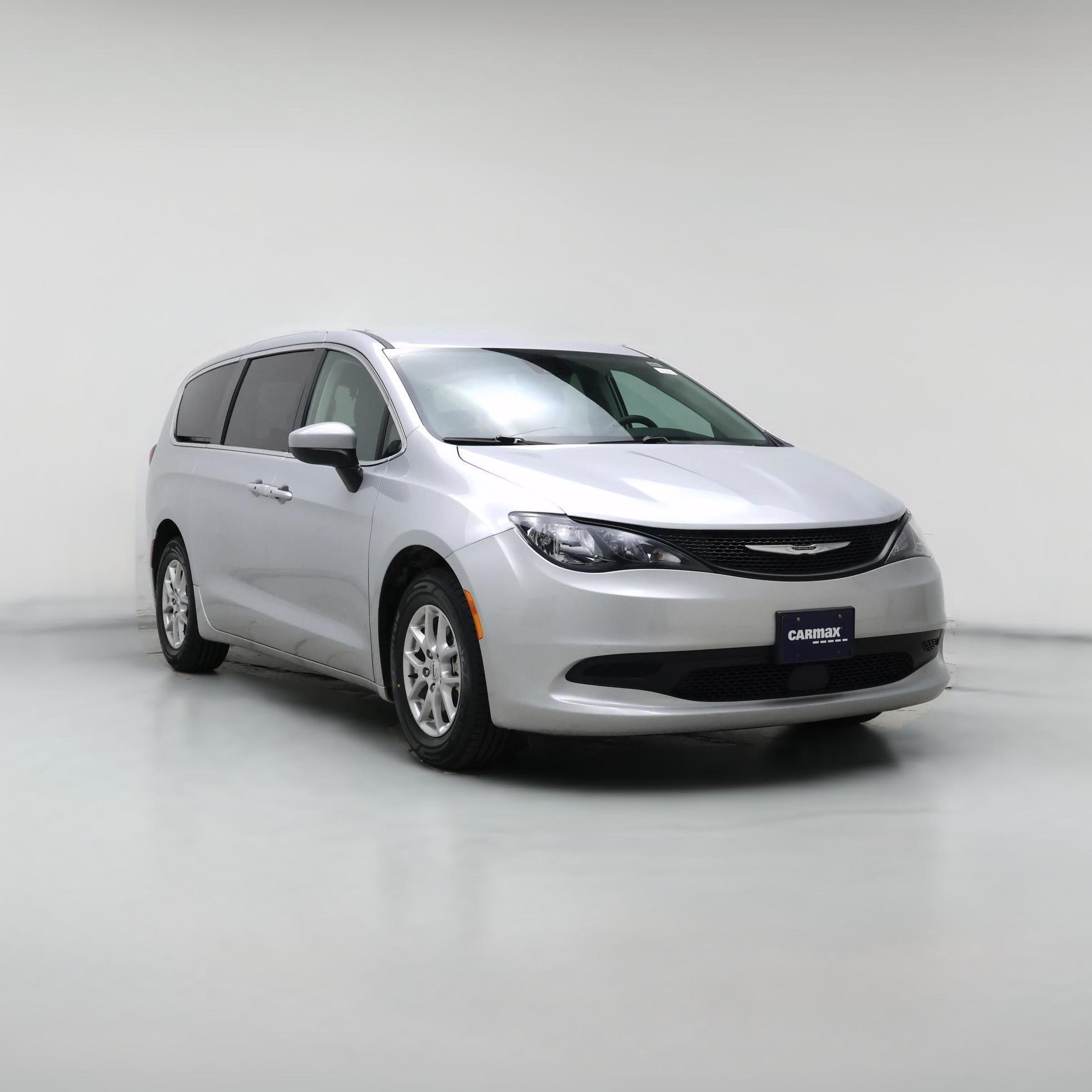 Thumbnail: 2023 Chrysler Voyager - 1