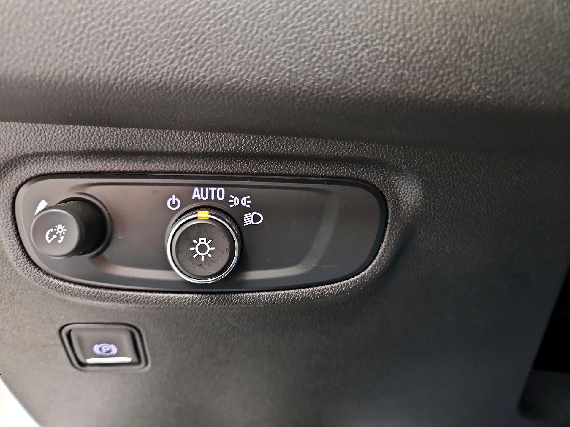 Thumbnail: 2024 GMC Terrain - 13