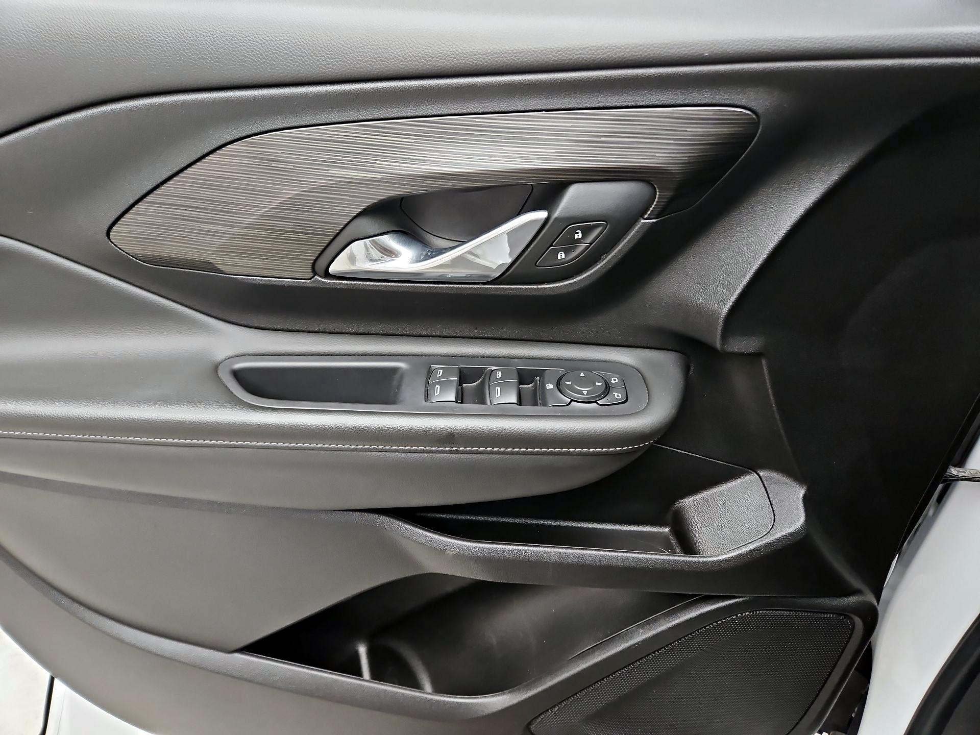 Thumbnail: 2024 GMC Terrain - 12