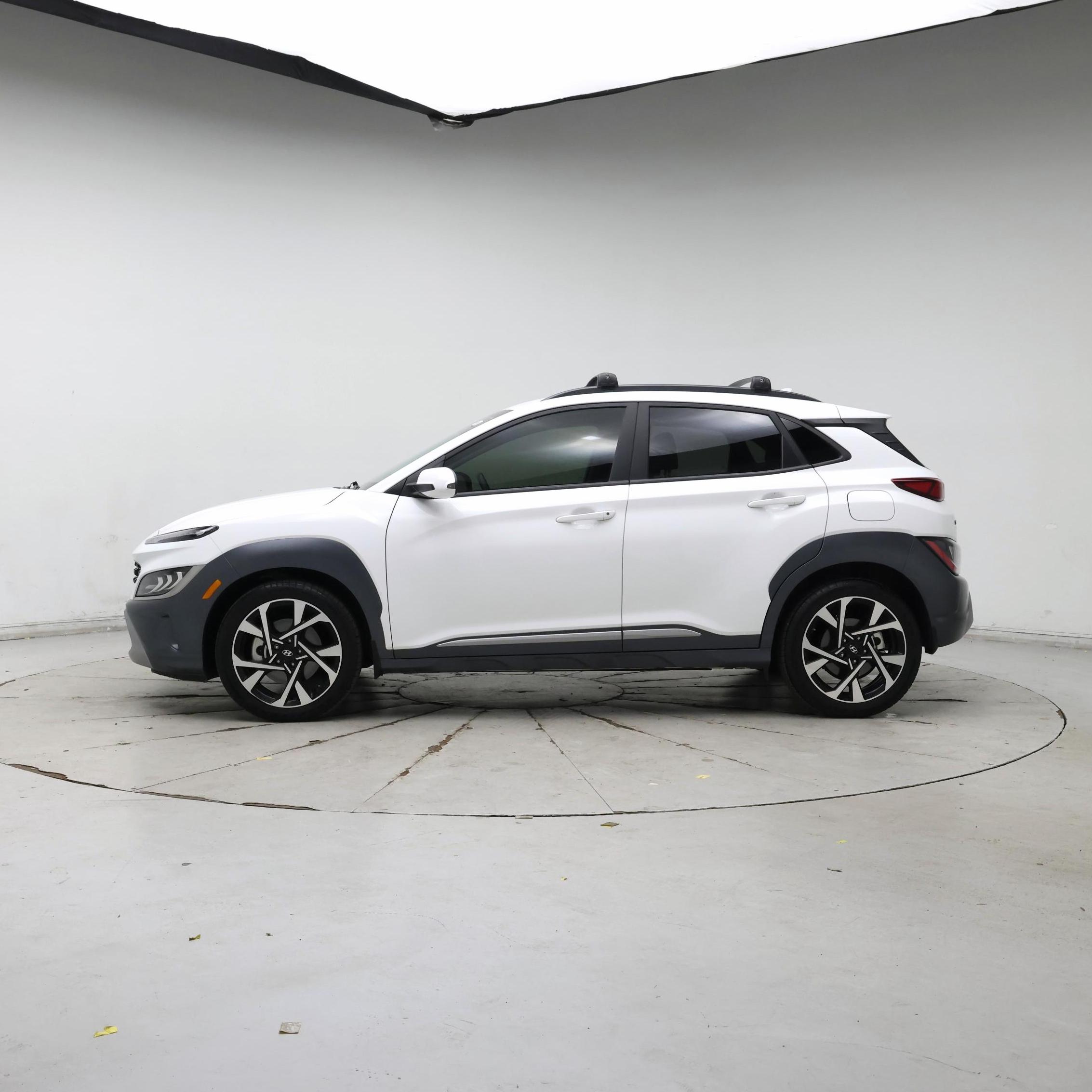 Thumbnail: 2022 Hyundai Kona - 3