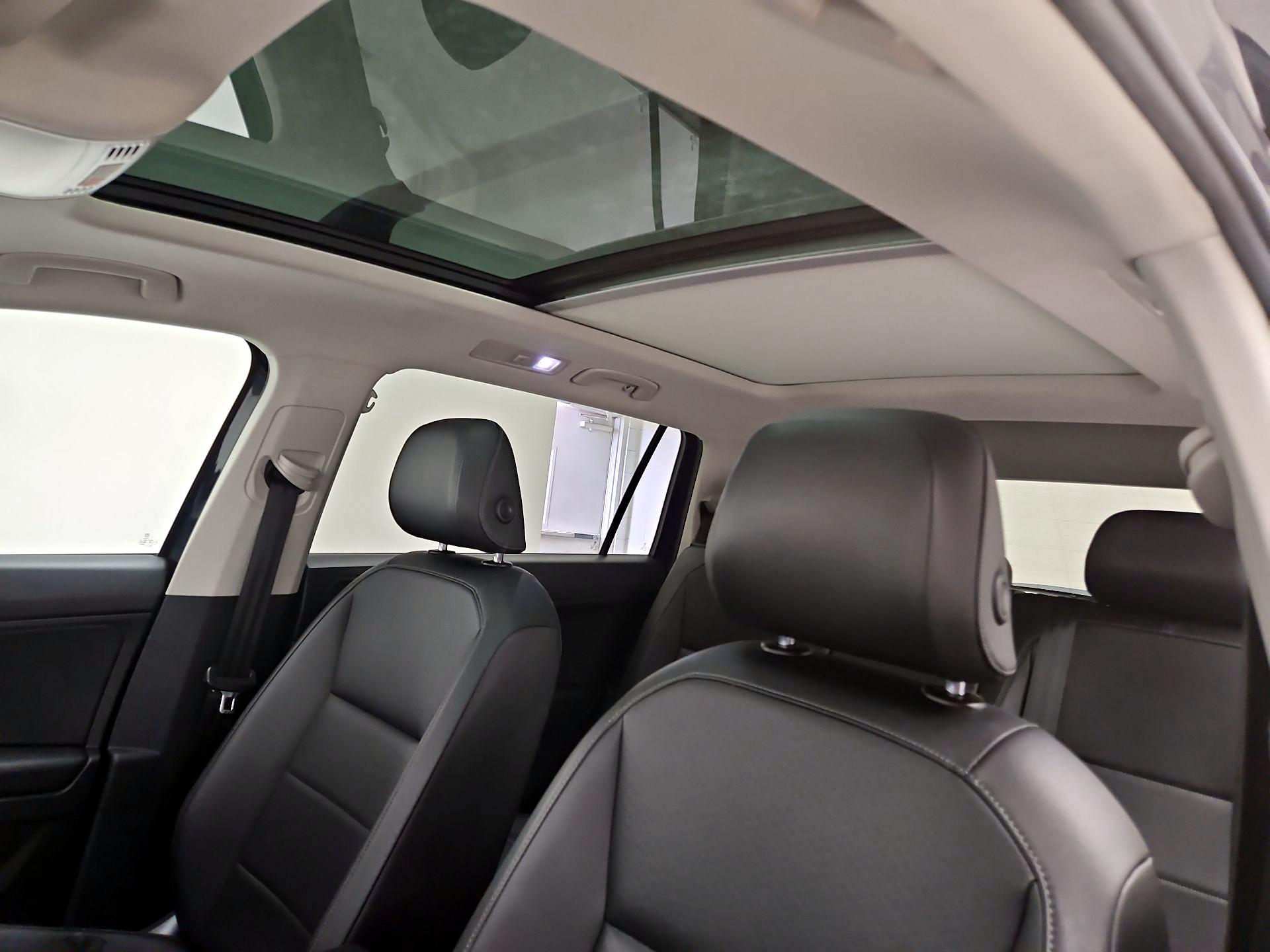 Thumbnail: 2019 Volkswagen Tiguan - 20