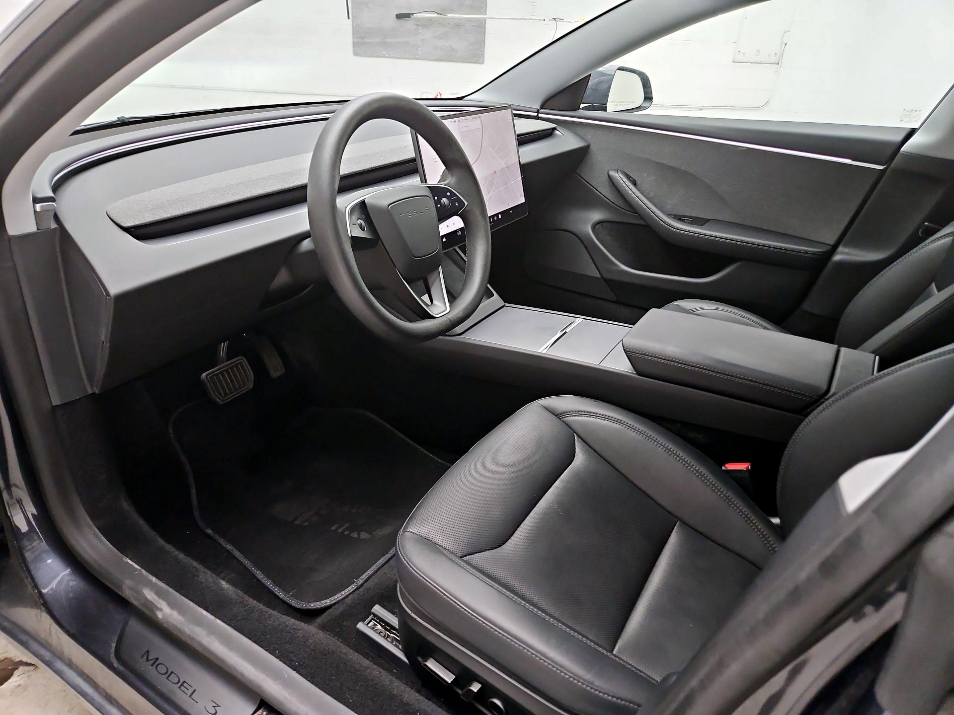 Thumbnail: 2025 Tesla Model 3 - 9