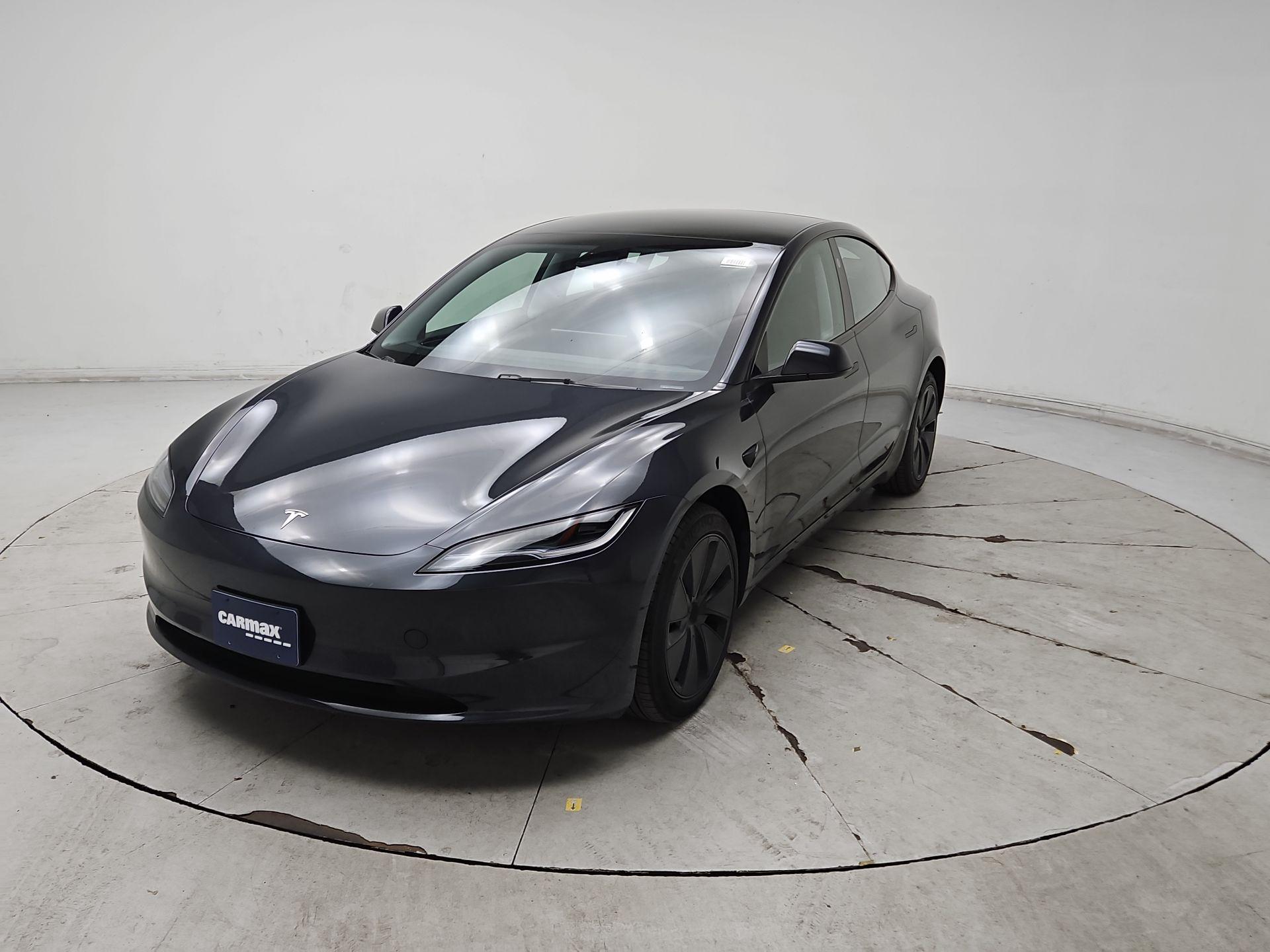 Thumbnail: 2025 Tesla Model 3 - 3