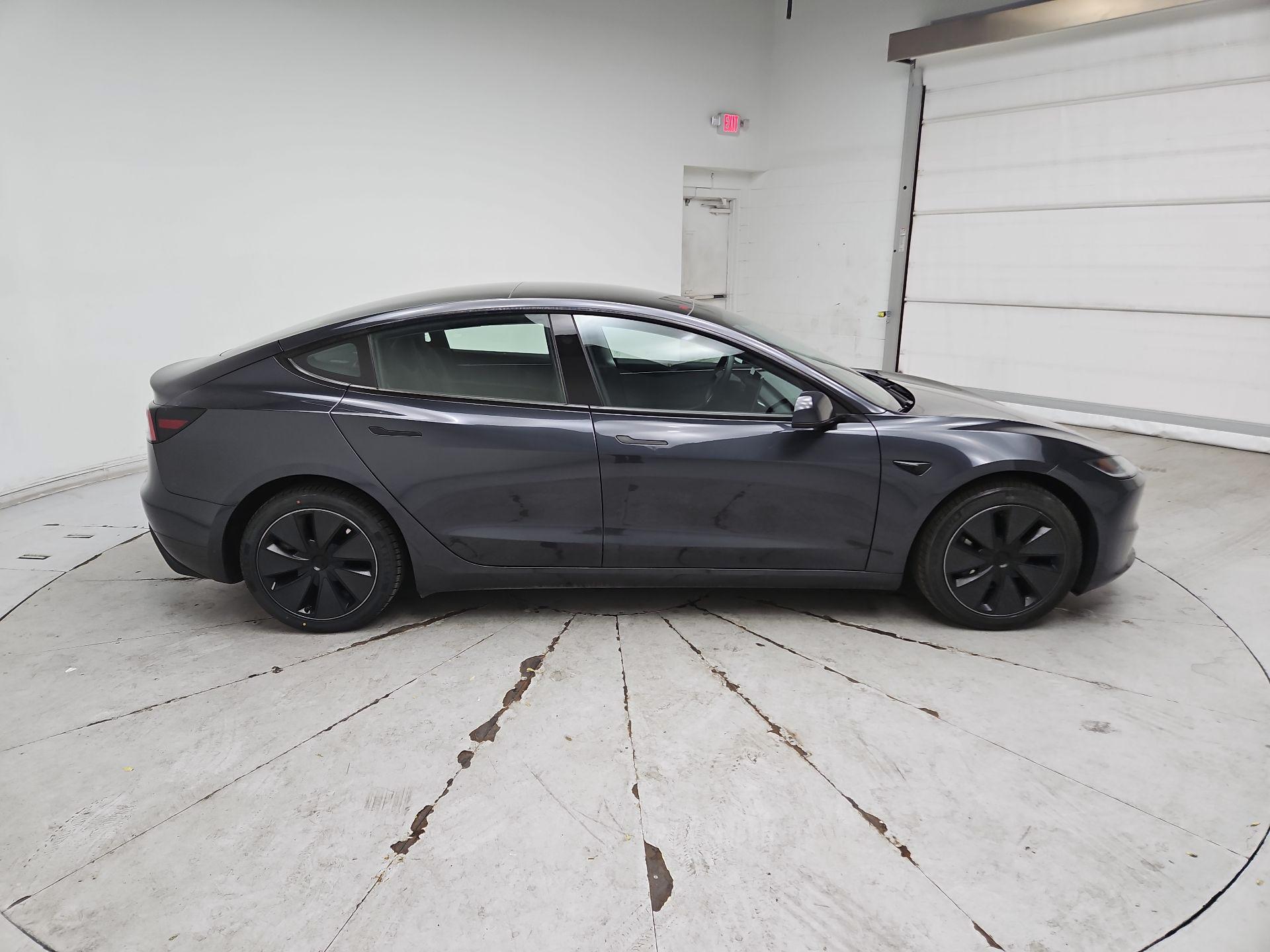 Thumbnail: 2025 Tesla Model 3 - 4