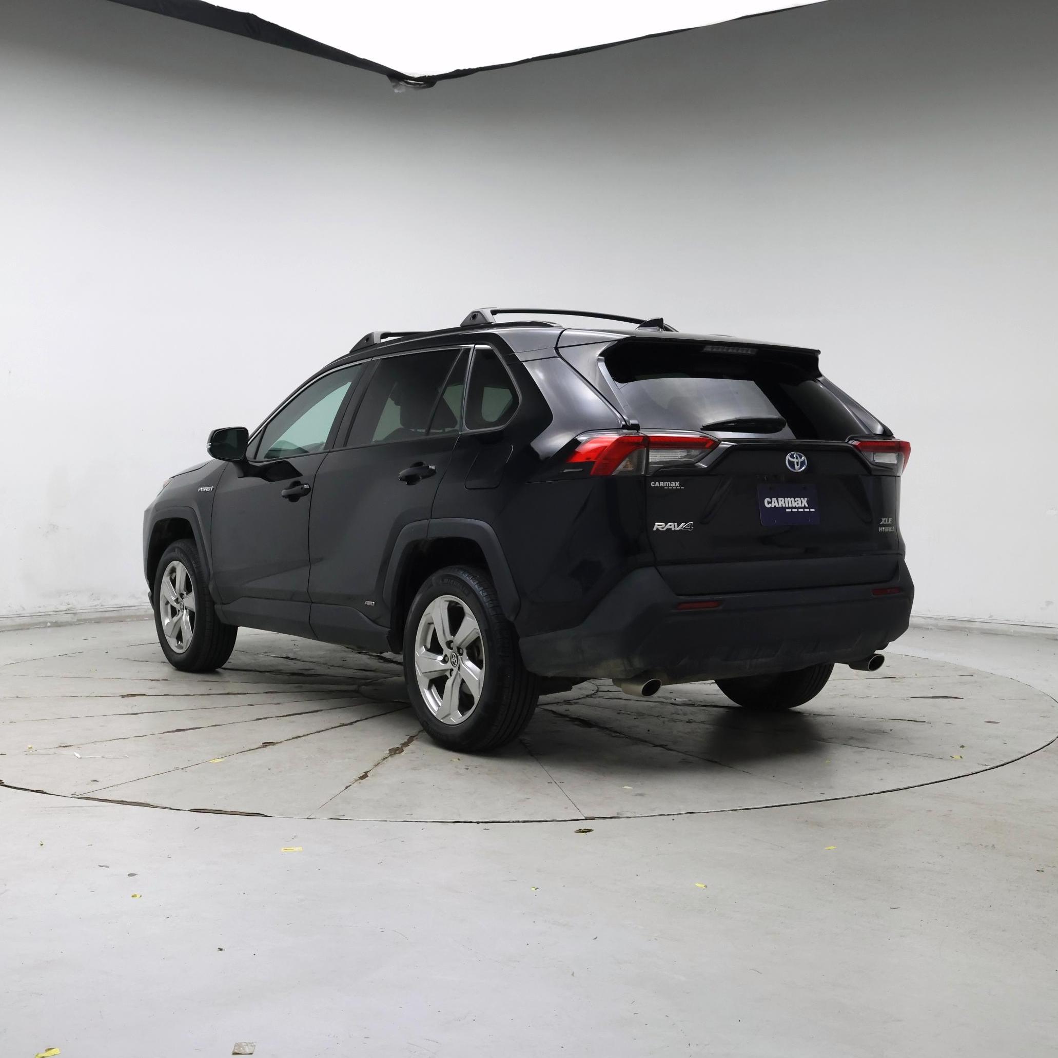 Thumbnail: 2021 Toyota RAV4 - 2