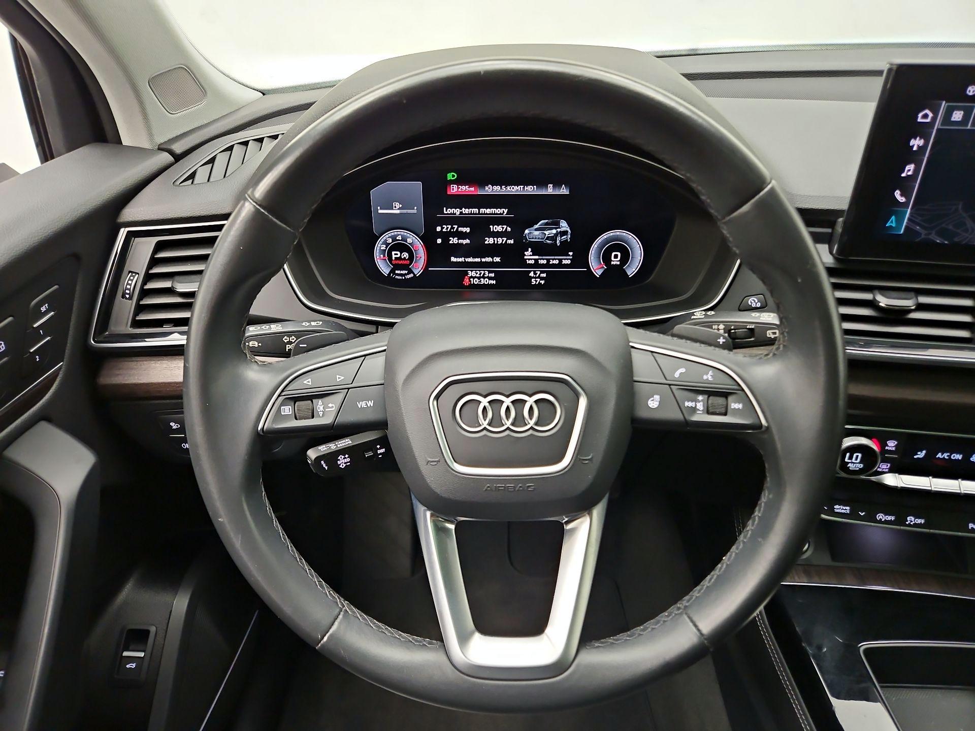 Thumbnail: 2023 Audi Q5 - 10