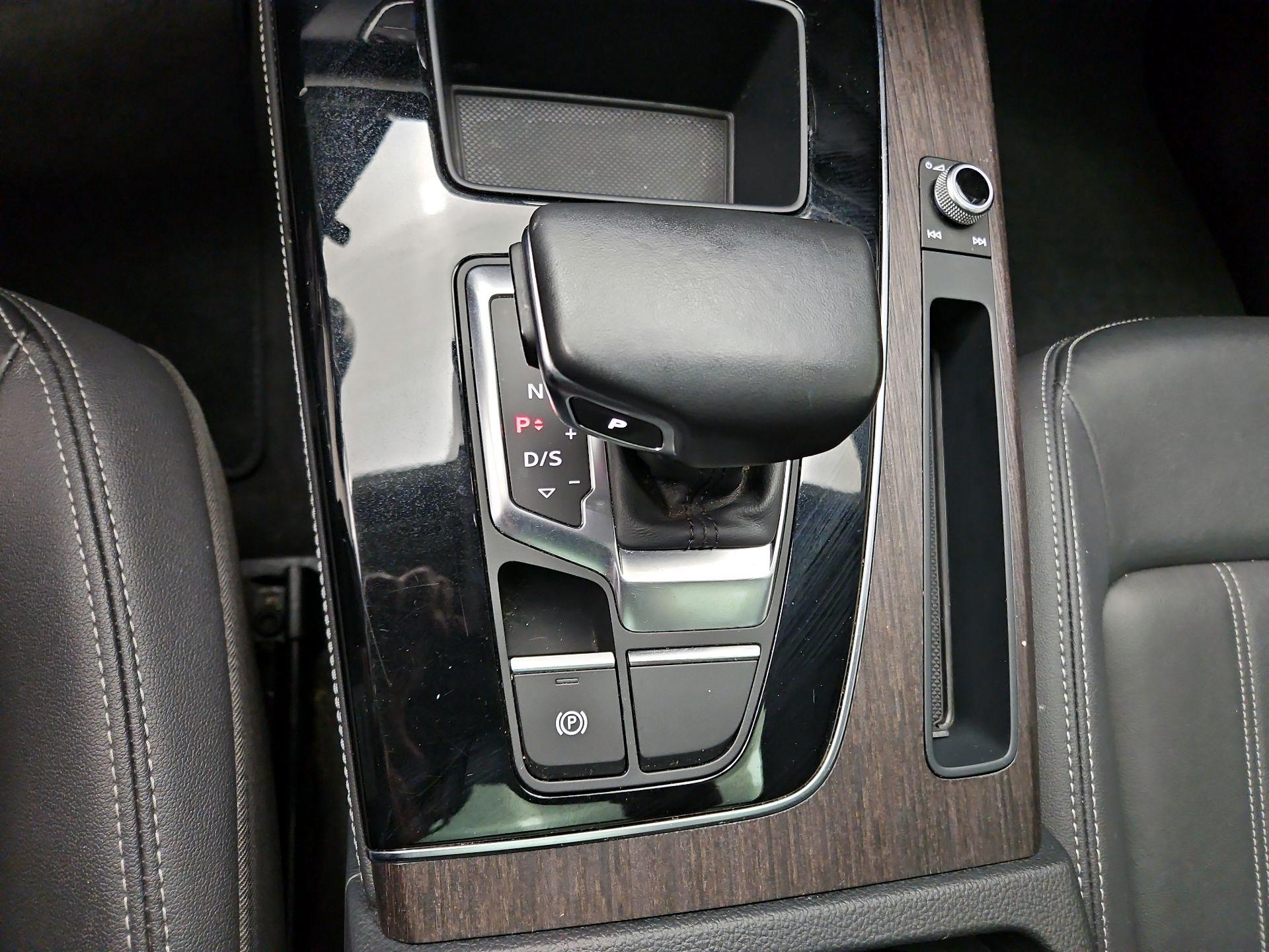 Thumbnail: 2023 Audi Q5 - 18