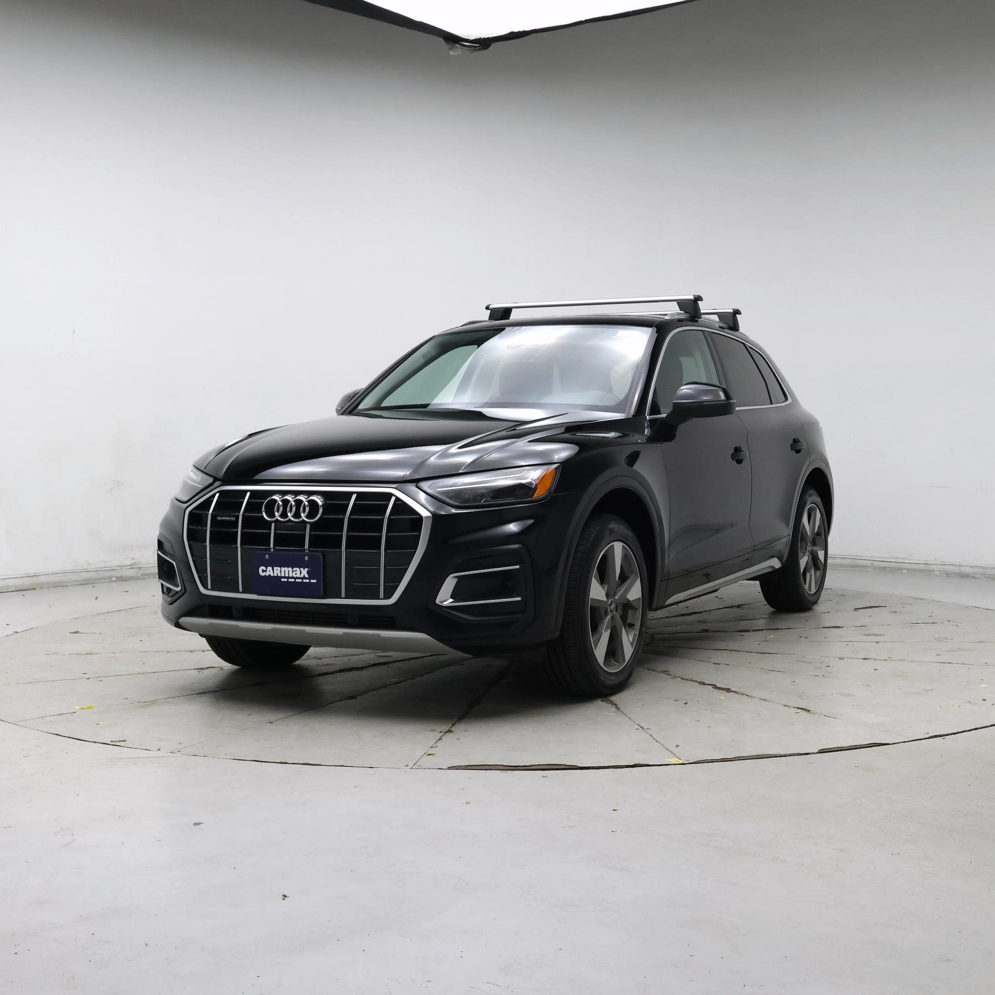 Thumbnail: 2023 Audi Q5 - 4