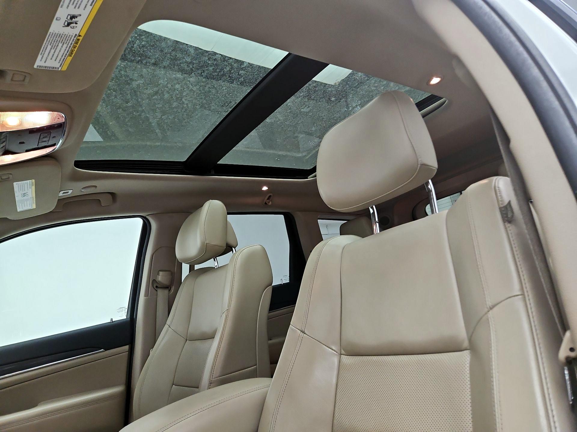 Thumbnail: 2019 Jeep Grand Cherokee - 20