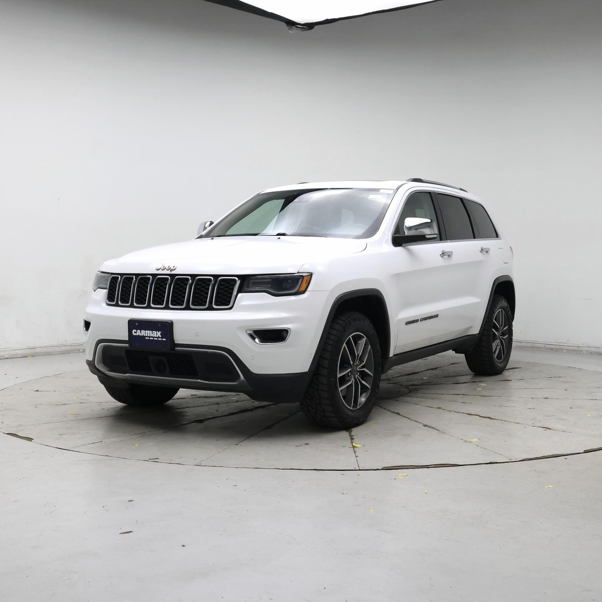 Thumbnail: 2019 Jeep Grand Cherokee - 4