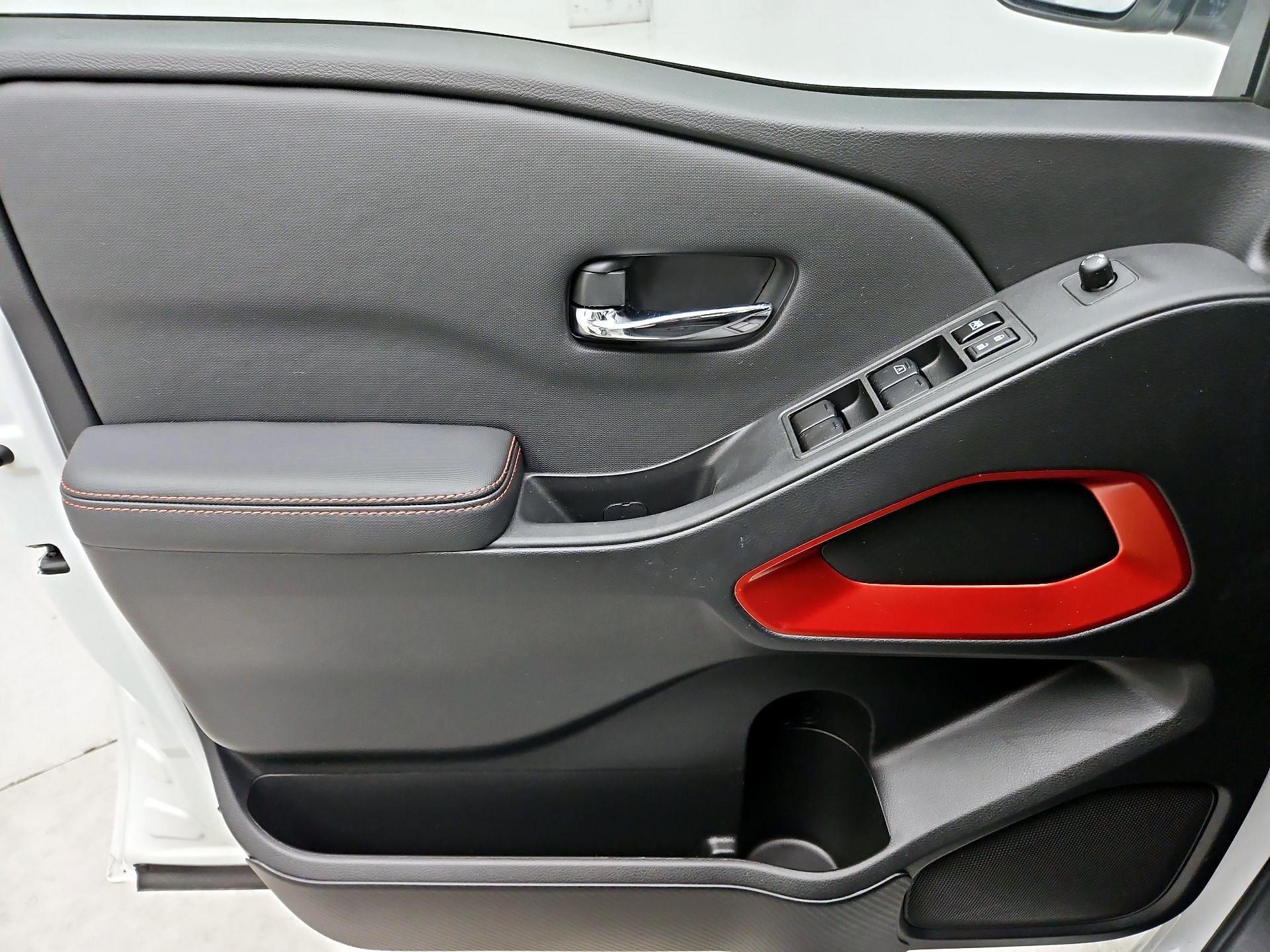 Thumbnail: 2024 Nissan Frontier - 12