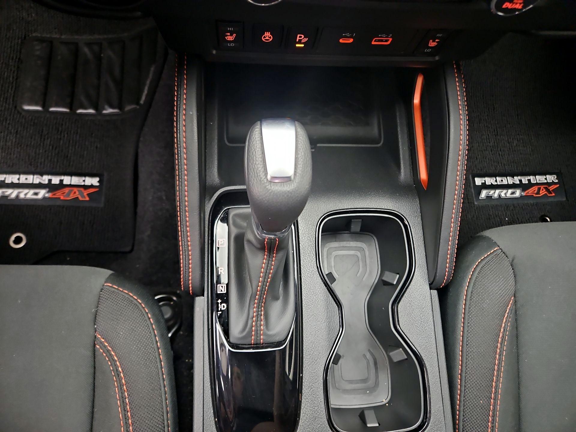 Thumbnail: 2024 Nissan Frontier - 18