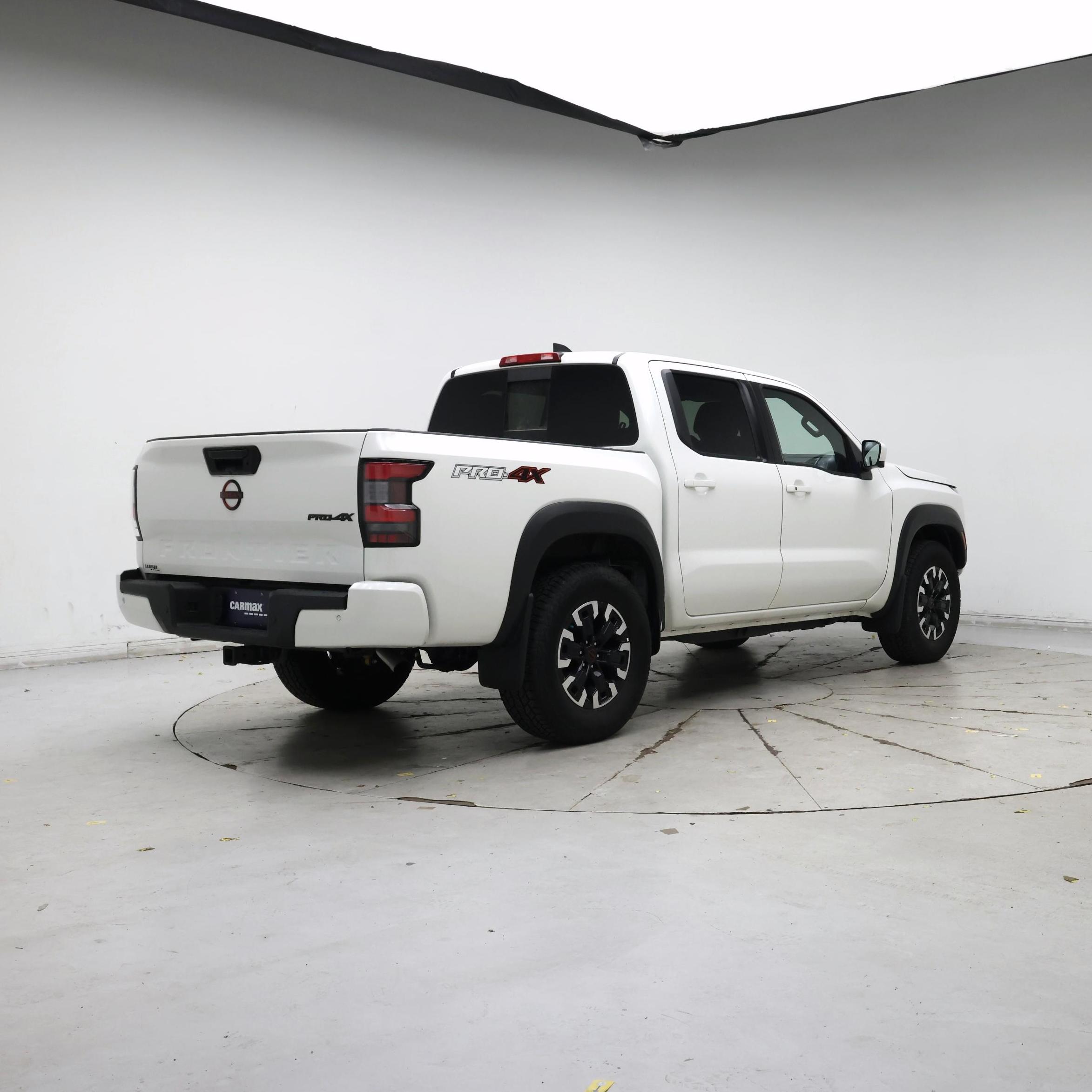 Thumbnail: 2024 Nissan Frontier - 8