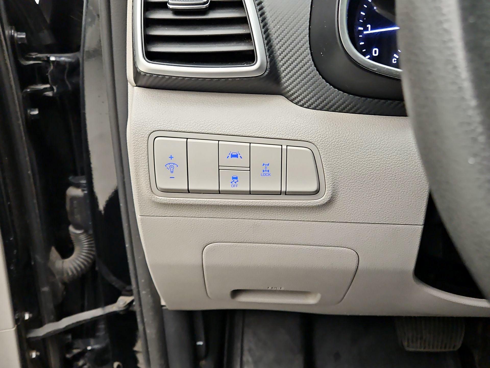 Thumbnail: 2020 Hyundai Tucson - 13