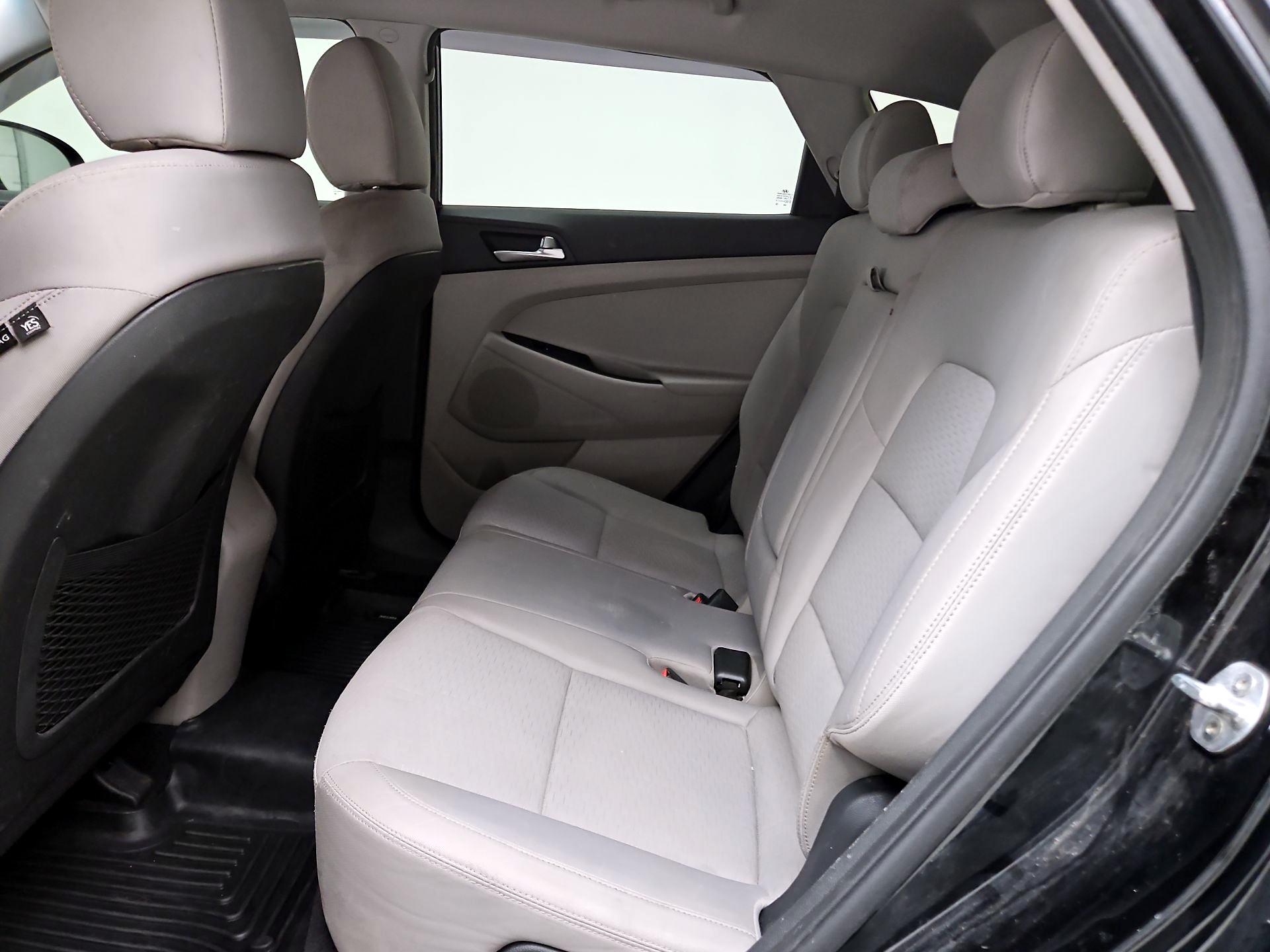 Thumbnail: 2020 Hyundai Tucson - 19