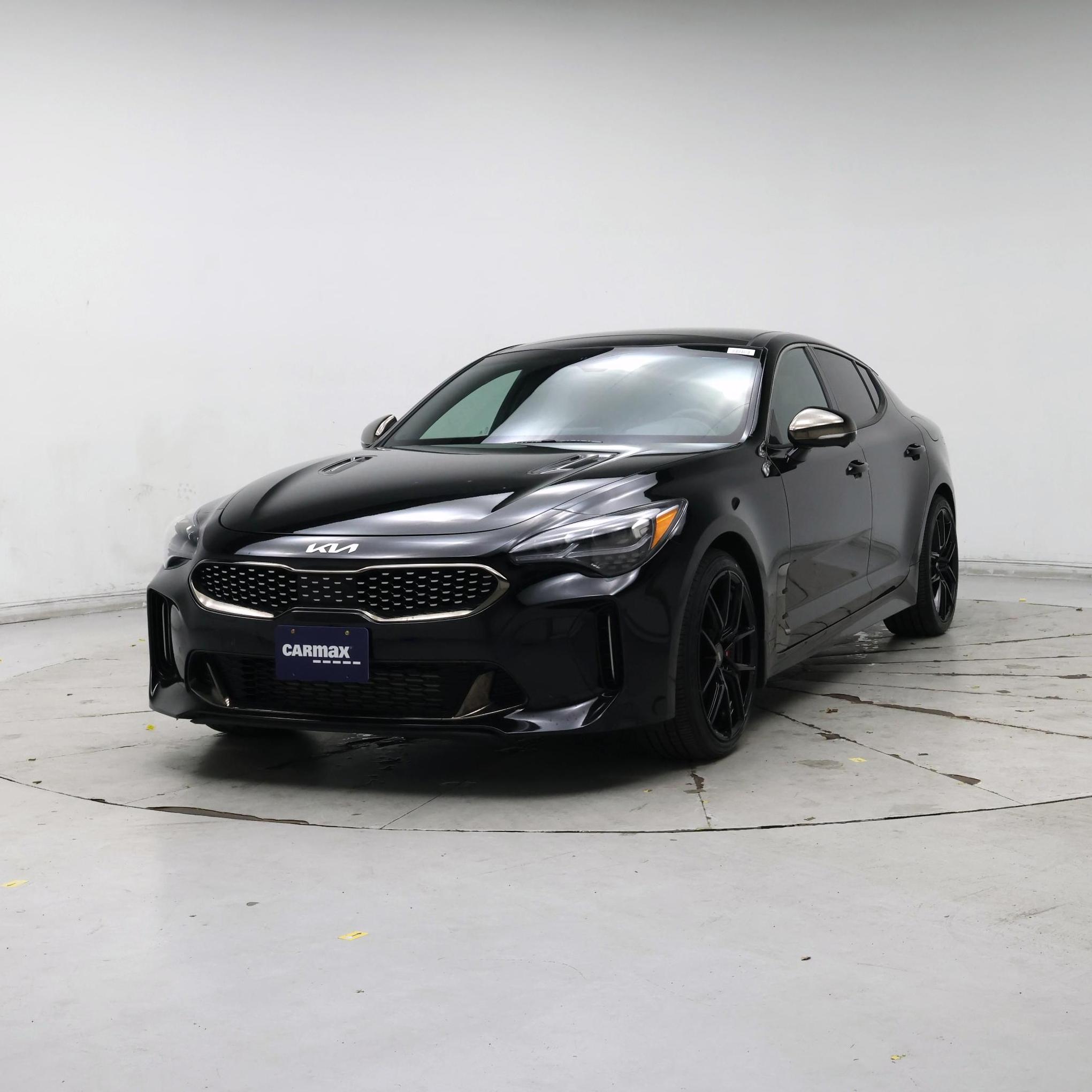 Thumbnail: 2023 Kia Stinger - 4
