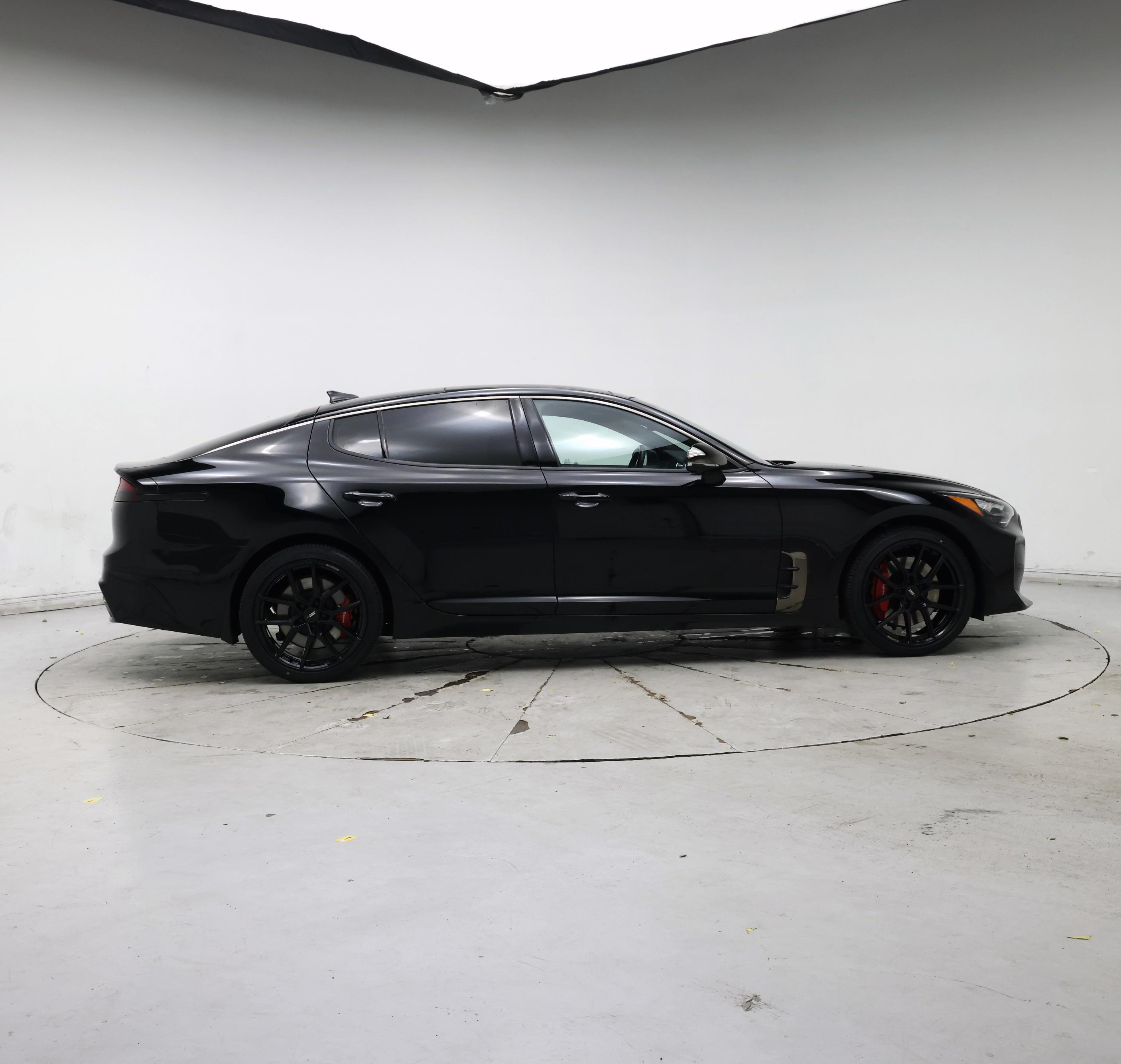 Thumbnail: 2023 Kia Stinger - 7