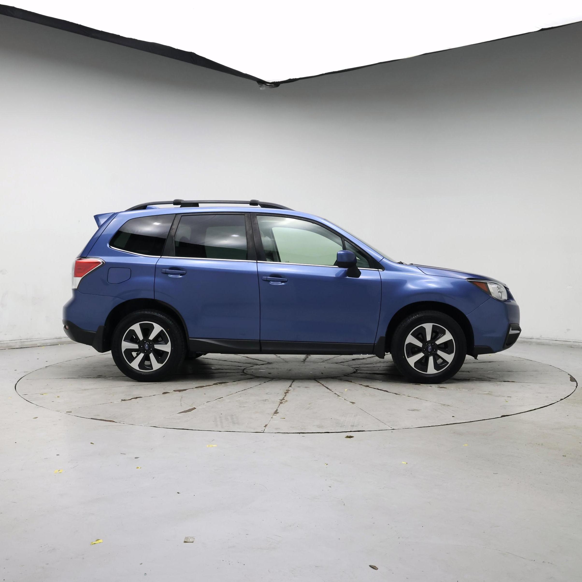 Thumbnail: 2017 Subaru Forester - 7