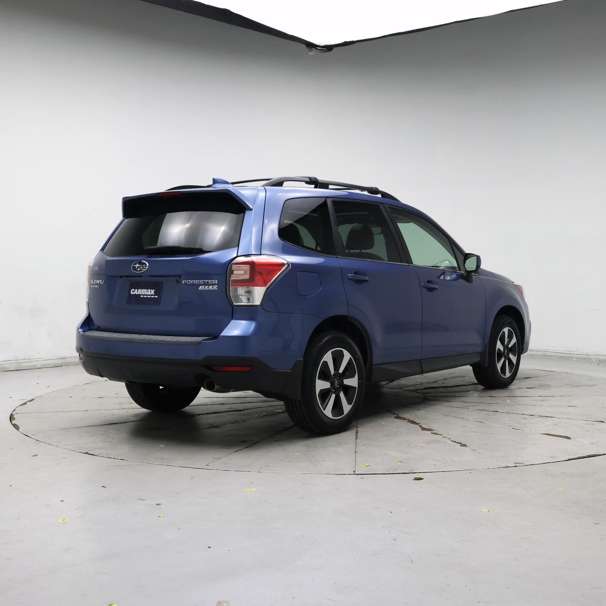 Thumbnail: 2017 Subaru Forester - 8