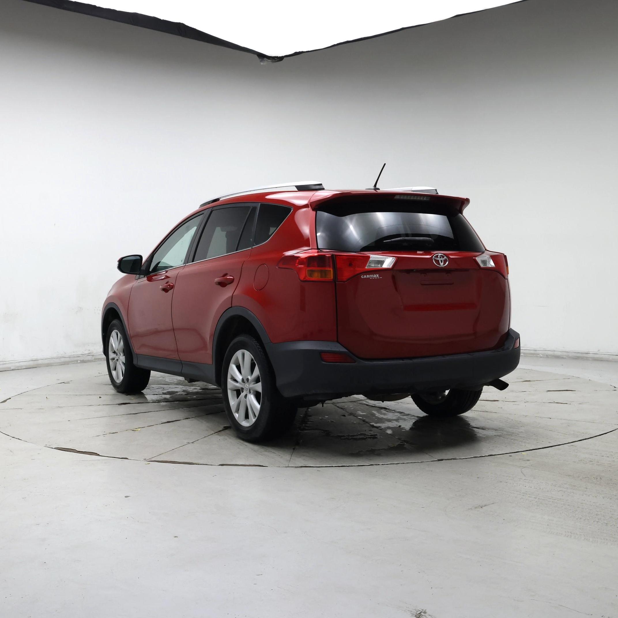 Thumbnail: 2015 Toyota RAV4 - 2