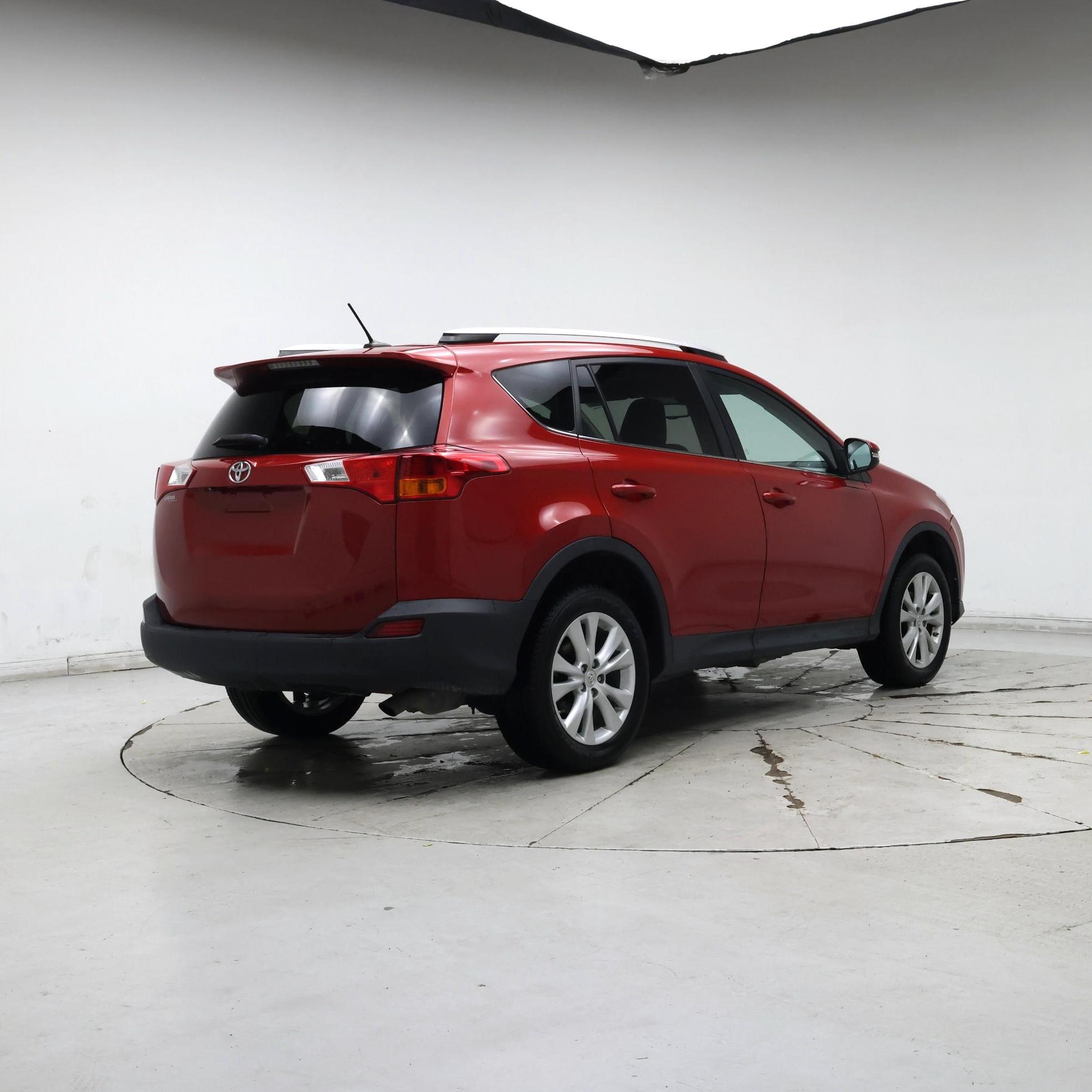 Thumbnail: 2015 Toyota RAV4 - 8